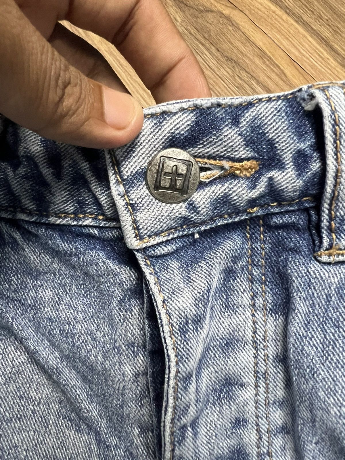 Yasuyuki Ishii Ksubi(Tsubi)CHITCH CHOP Billbored Blue Distressed Jeans (43) Size US 28 / EU 44 - 8 Thumbnail