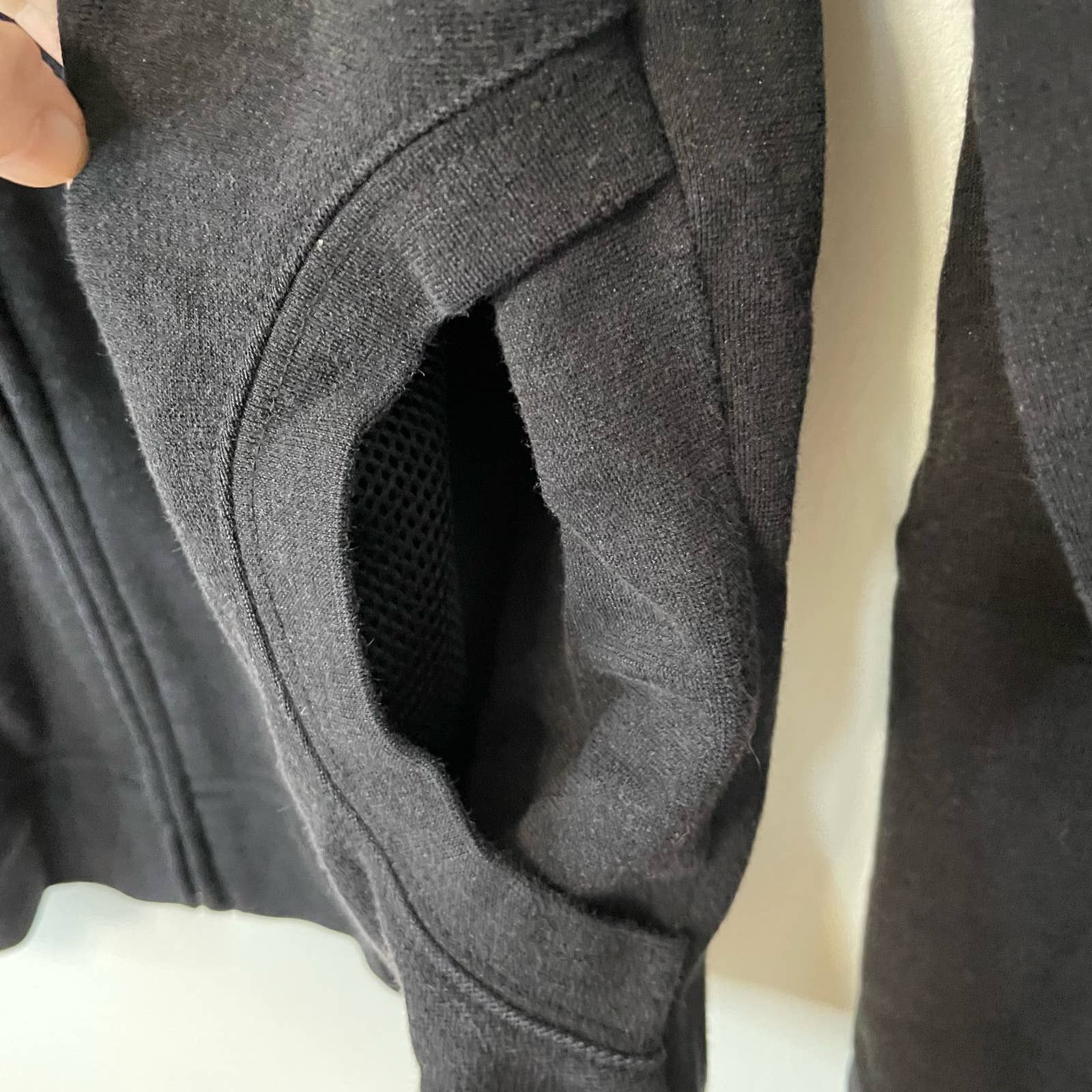 Woolrich Woolen Mills Woolrich Black Sweatshirt M Full Zip Hooded Casual Womens Size M / US 6-8 / IT 42-44 - 2 Preview