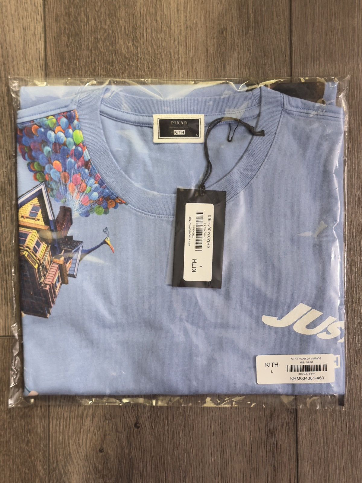 Kith Kith x Disney Pixar Up Vintage Tee Size Large Size US L / EU 52-54 / 3 - 6 Thumbnail