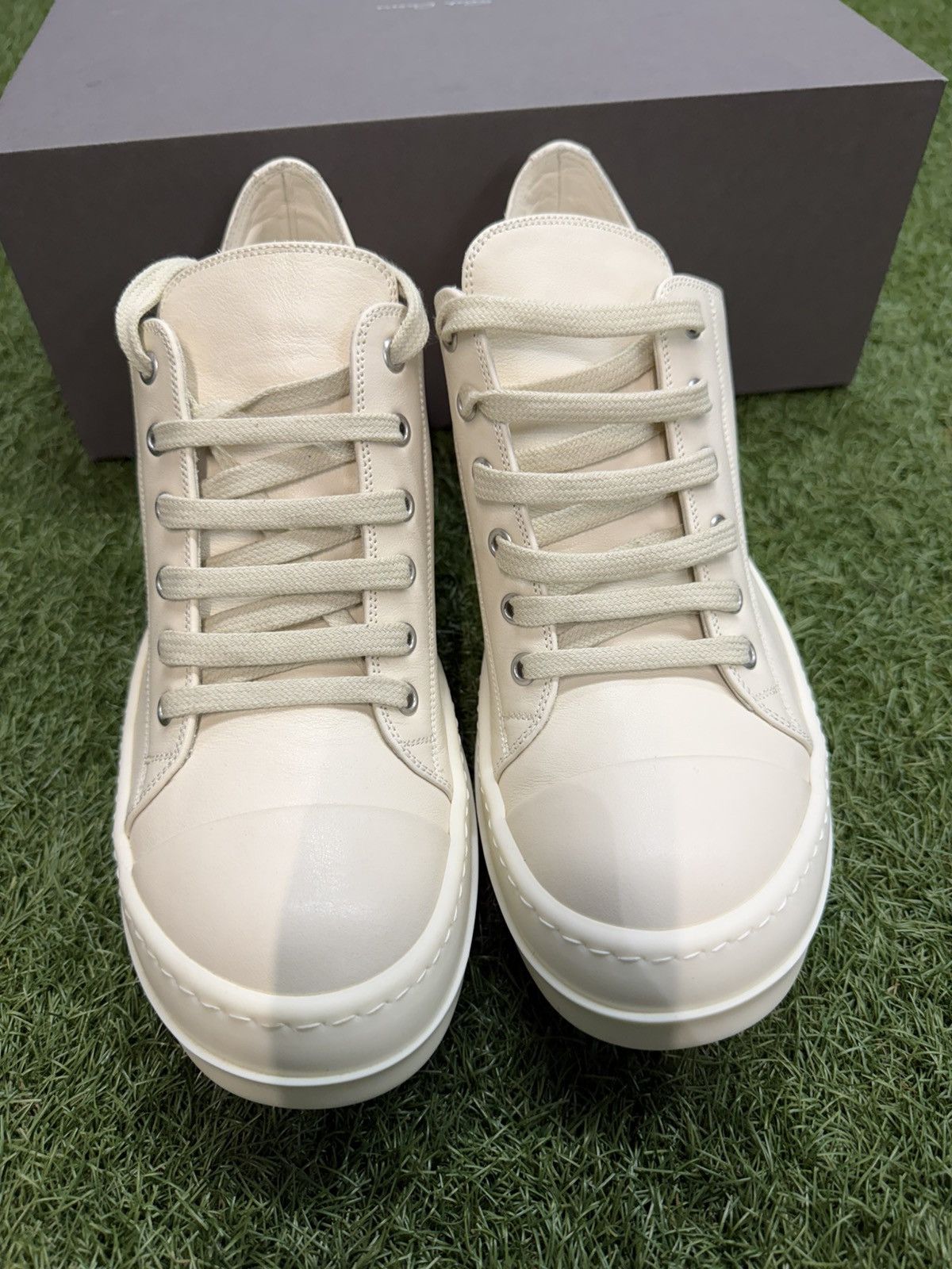 Rick Owens Rick Owens Ramones Low ‘Milk’ Sneakers Size US 8 / EU 41 - 3 Thumbnail