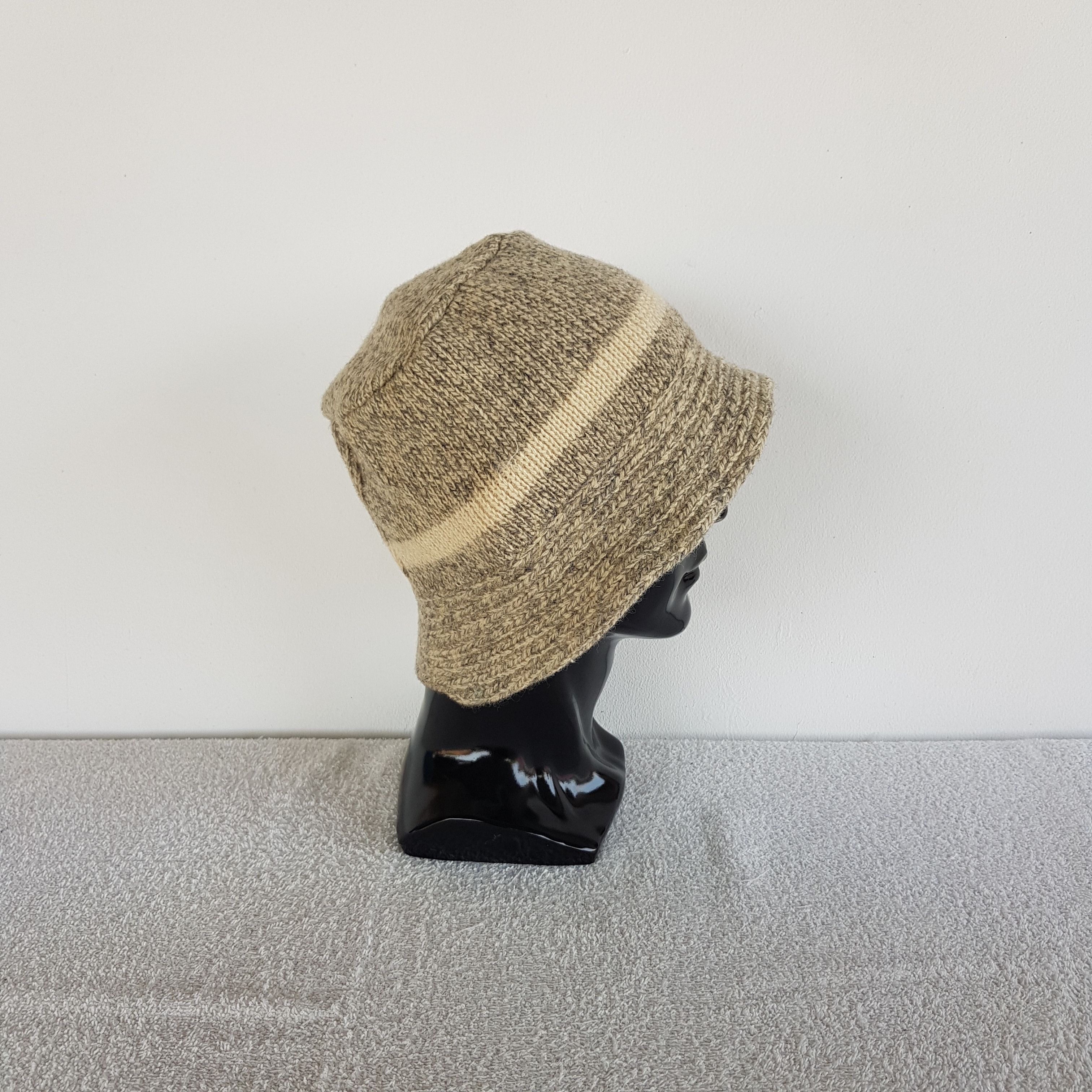 Japanese Brand Vintage Unknown Japanese Beanie Y2K Knit Snow Caps Hats. Size ONE SIZE - 3 Thumbnail