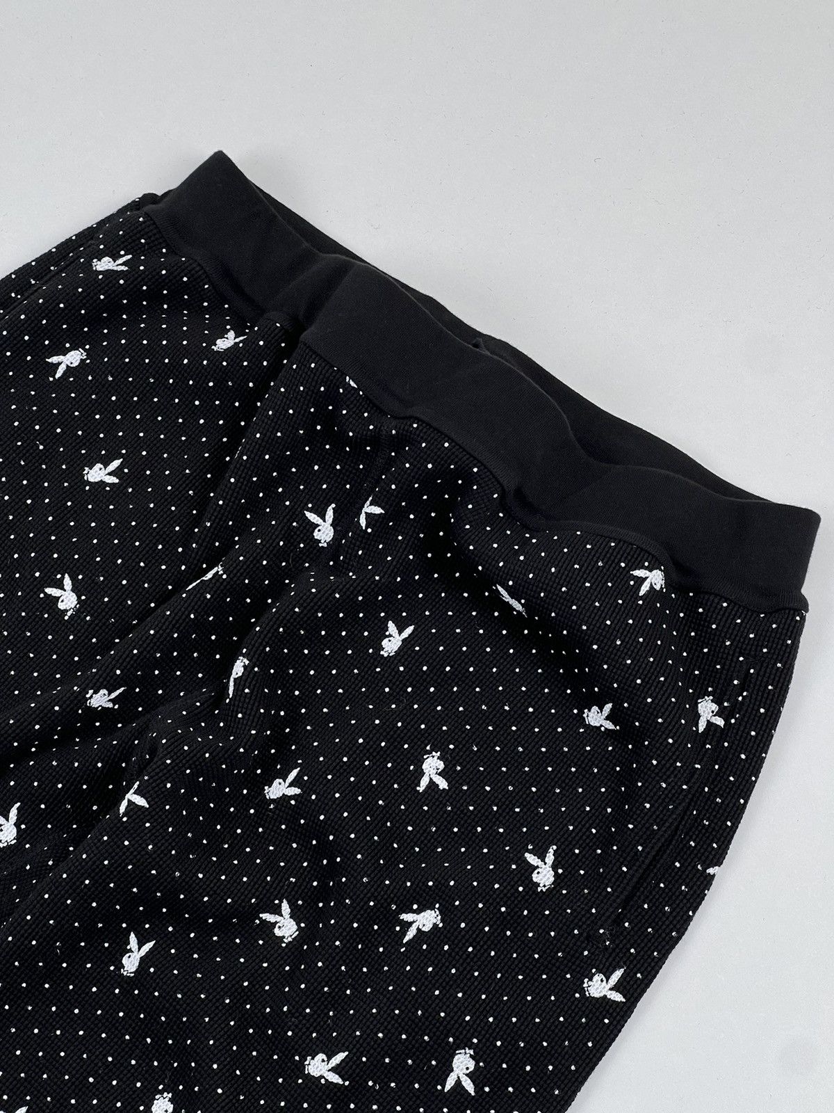 Playboy × Supreme Waffle thermal sweatpants L Size US 34 / EU 50 - 2 Thumbnail