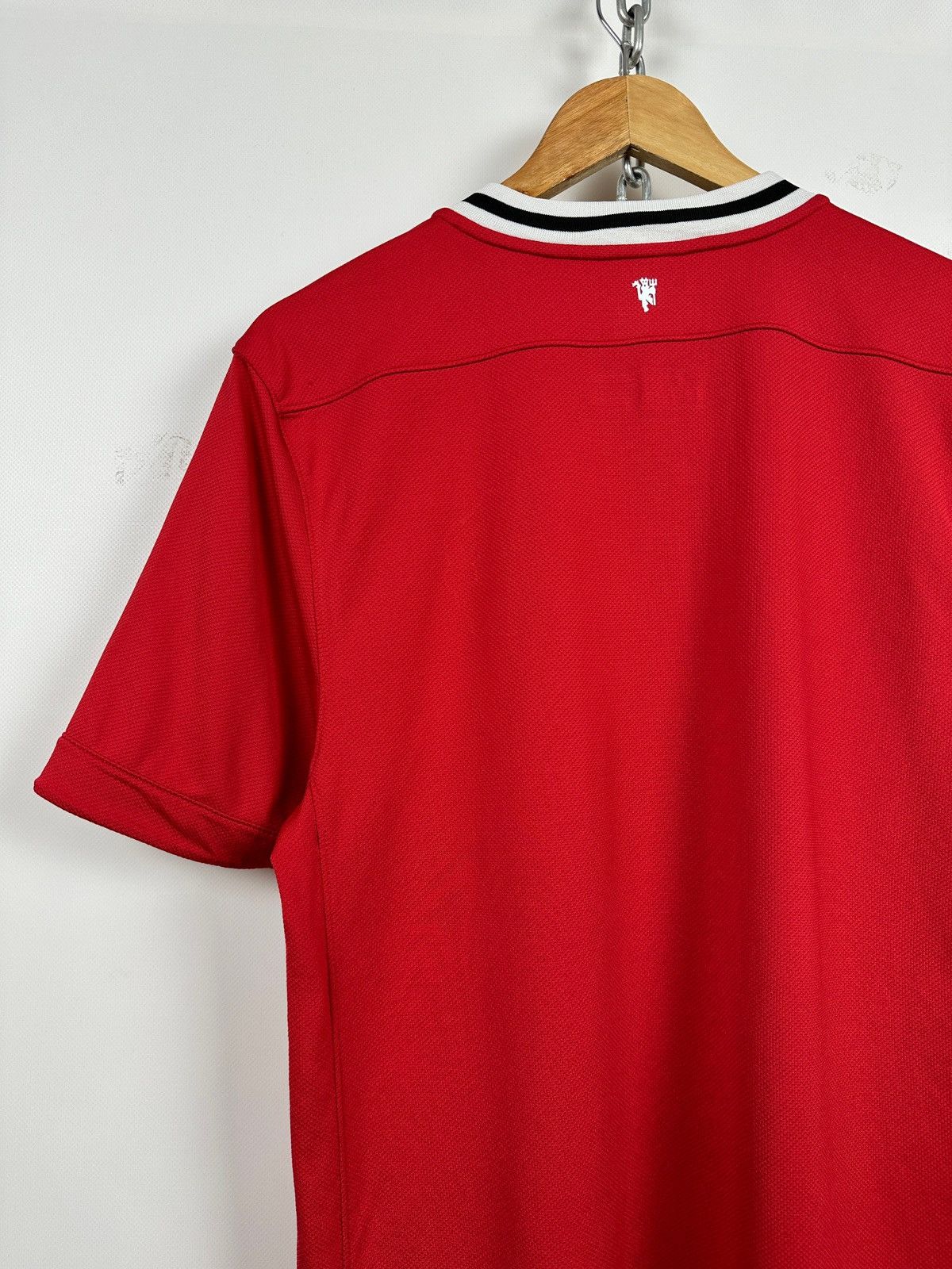 Nike 2011/12 Nike Manchester United Home Soccer Jersey Size US L / EU 52-54 / 3 - 13 Thumbnail