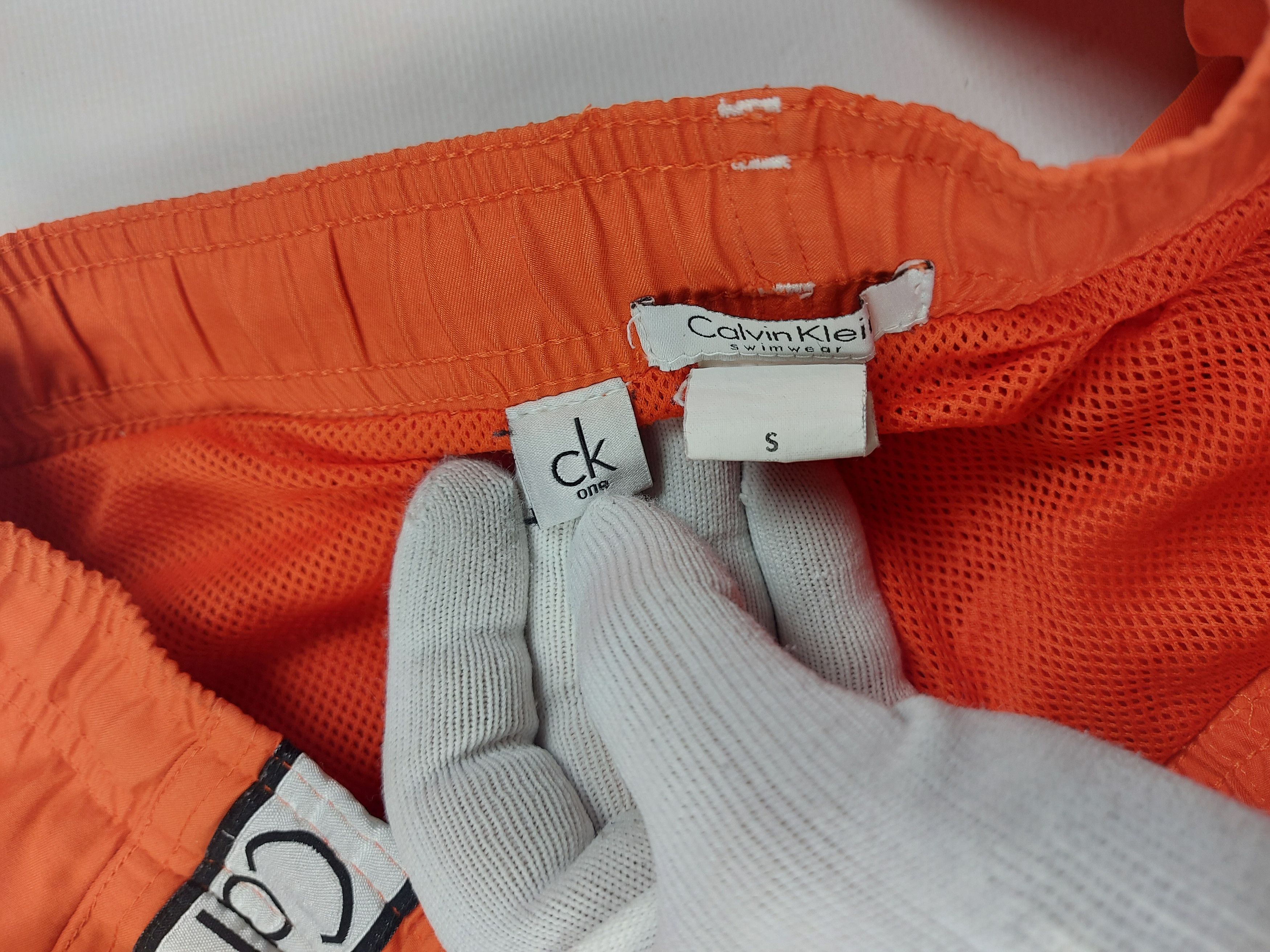 Calvin Klein Calvin Klein Shorts Lampass Size US 30 / EU 46 - 4 Thumbnail