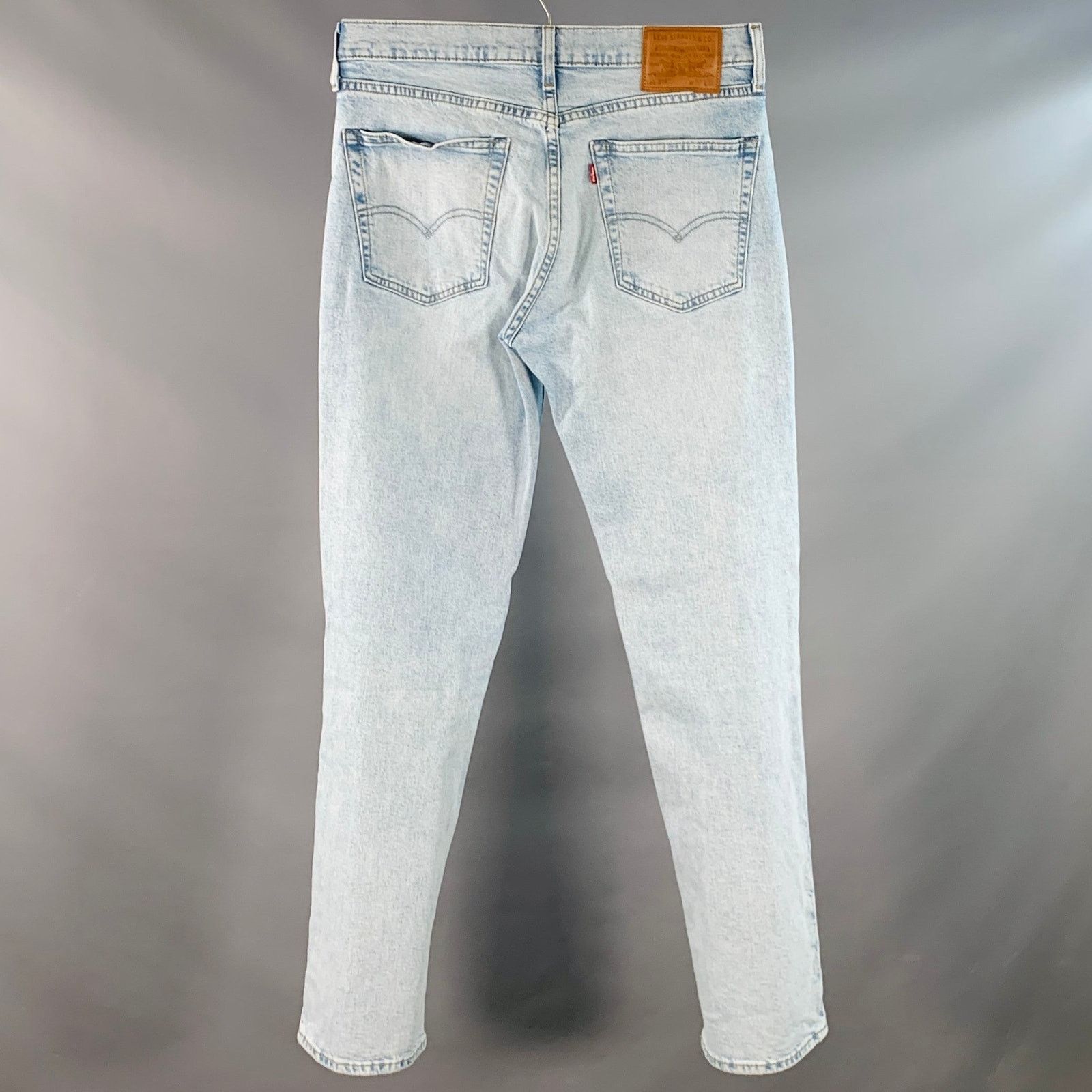 Levi's LEVI STRAUSS Size 32 Blue Cotton Five Pockets Straight Jeans Size US 32 / EU 48 - 2 Thumbnail