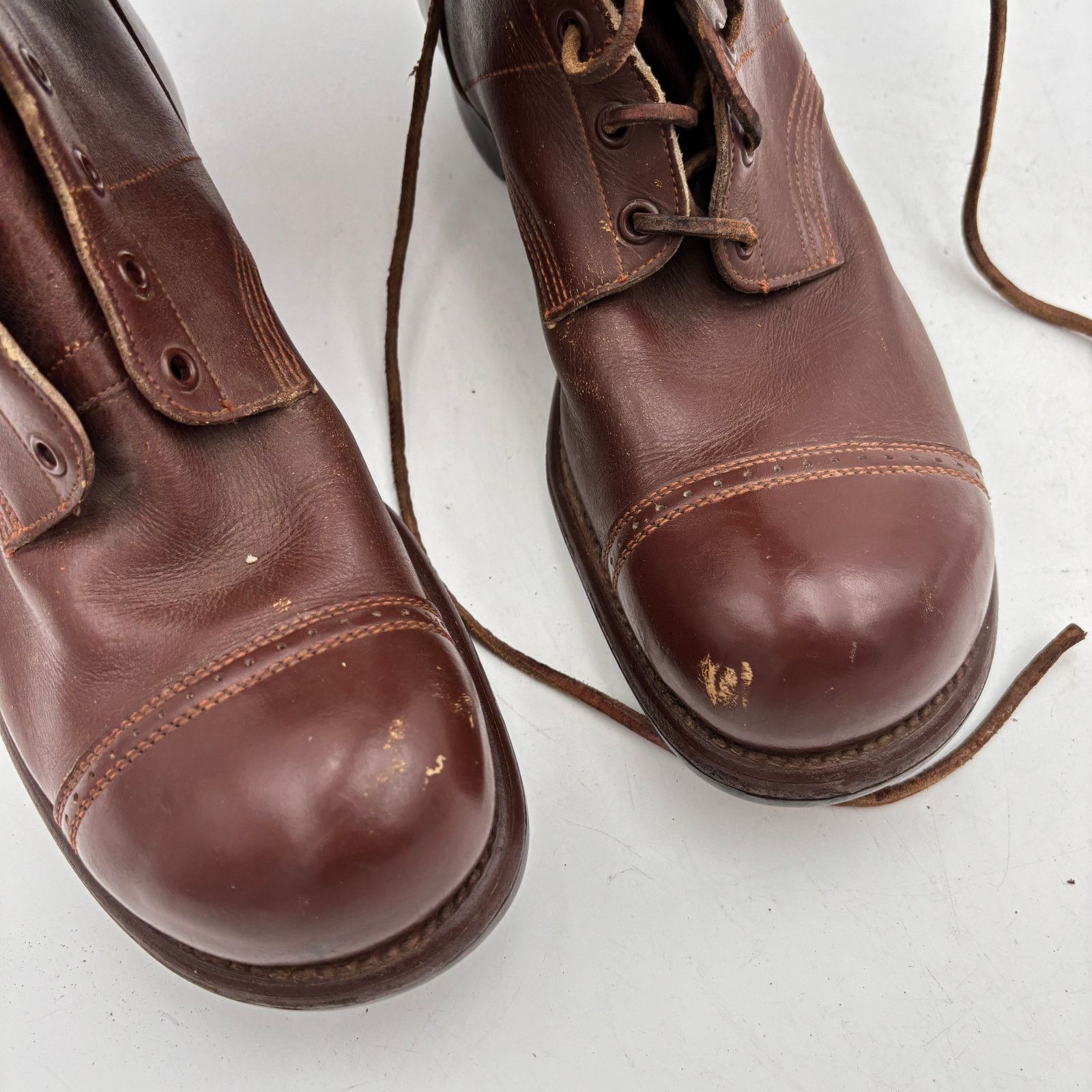 Vintage Vintage WWII 1942 Paratrooper Jump Boots 9D Size US 9 / EU 42 - 15 Thumbnail