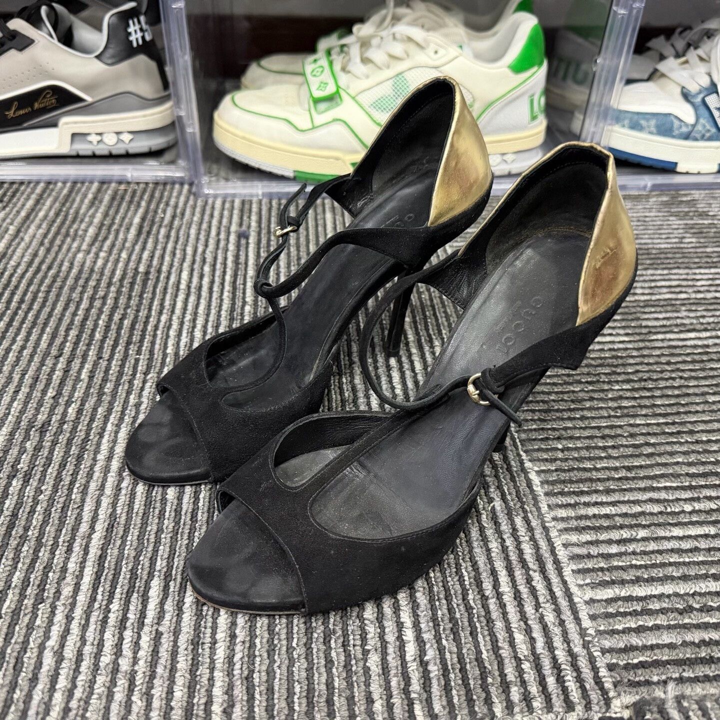 Gucci Gucci Lowtop Sneakers us_6 Women Size US 6 / IT 36 - 1 Thumbnail