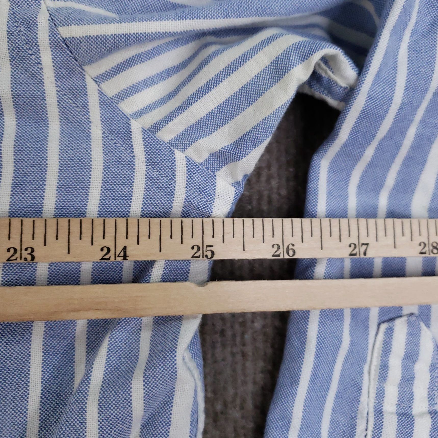 Tommy Hilfiger VINTAGE Tommy Hilfiger Shirt Mens Large Blue White Striped Button Up Crest Logo Cotton Size US L / EU 52-54 / 3 - 3 Thumbnail