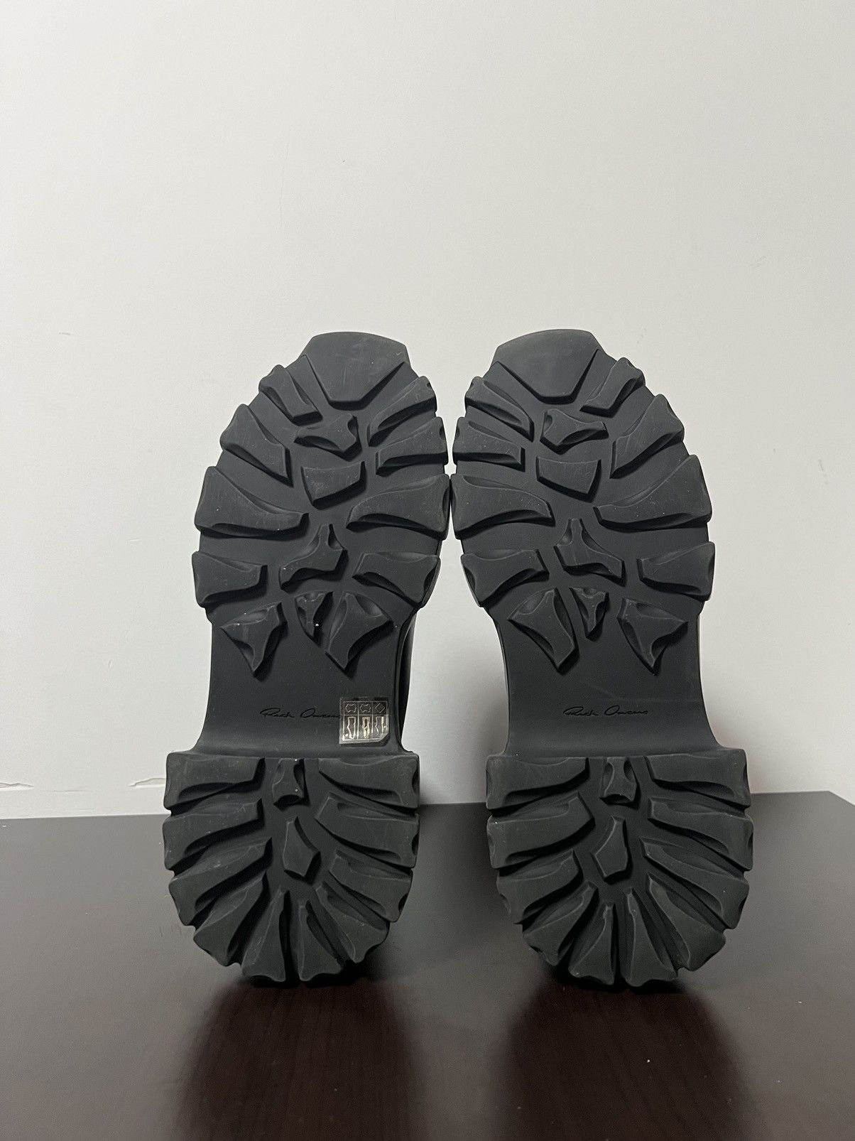Rick Owens Rick Owens BEATLE BOZO TRACTOR sz 38 Size US 8 / IT 38 - 10 Thumbnail