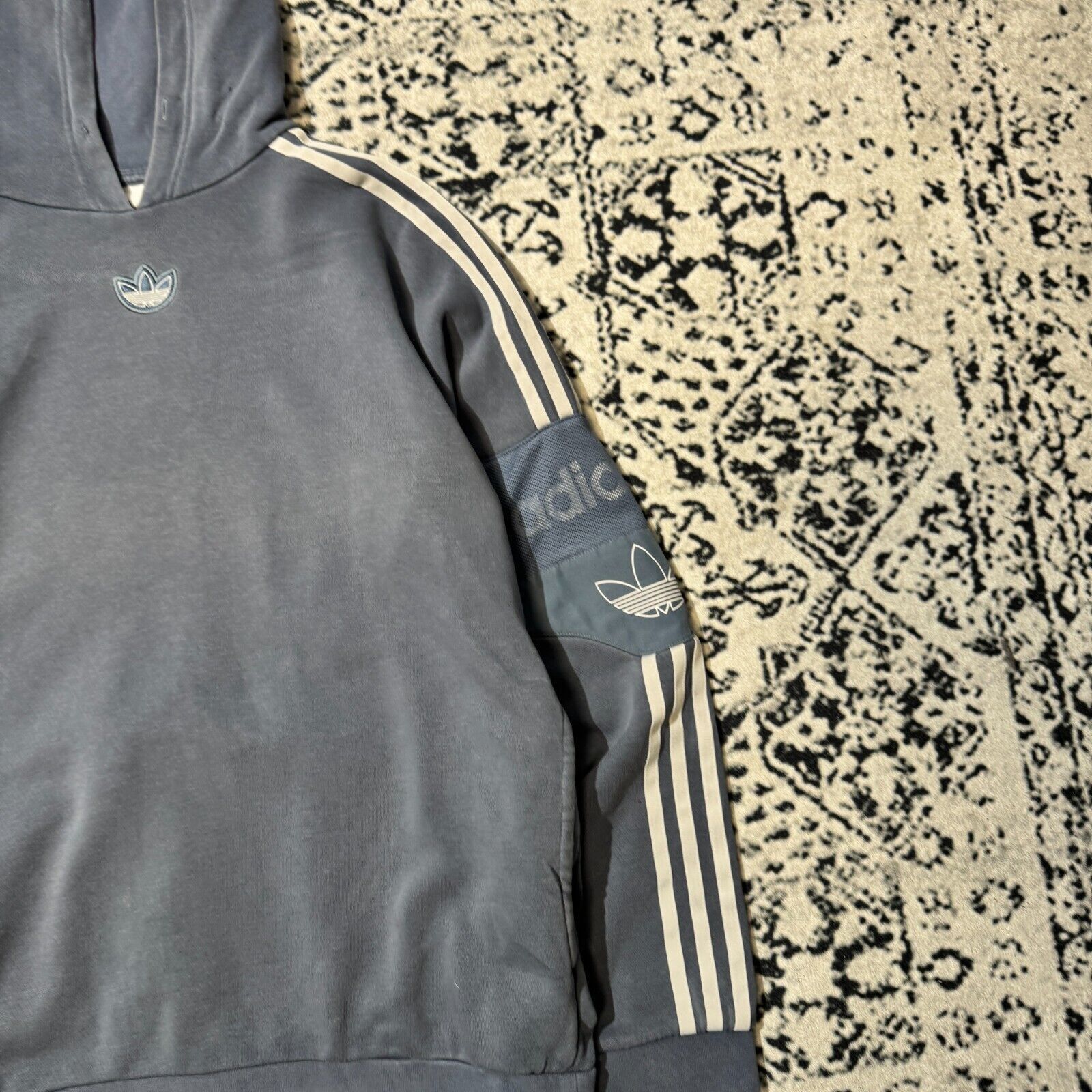 Adidas × Vintage Vintage Adidas Blue Cotton Hoodie Size XS Y2K Center Logo Size US XS / EU 42 / 0 - 12 Thumbnail
