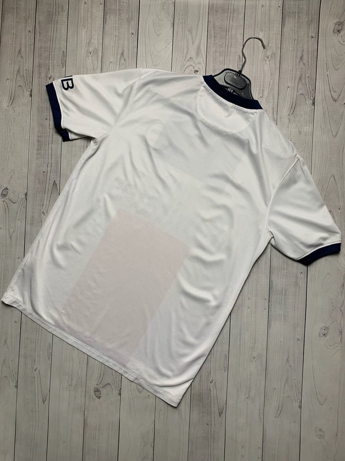 Vintage Vintage Nike soccer jersey Paris PSG size M Size US M / EU 48-50 / 2 - 6 Thumbnail