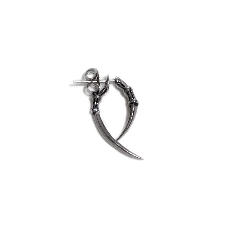 Japanese Brand × Vintage Avant garde punk claw bone earrings Size ONE SIZE - 4 Thumbnail