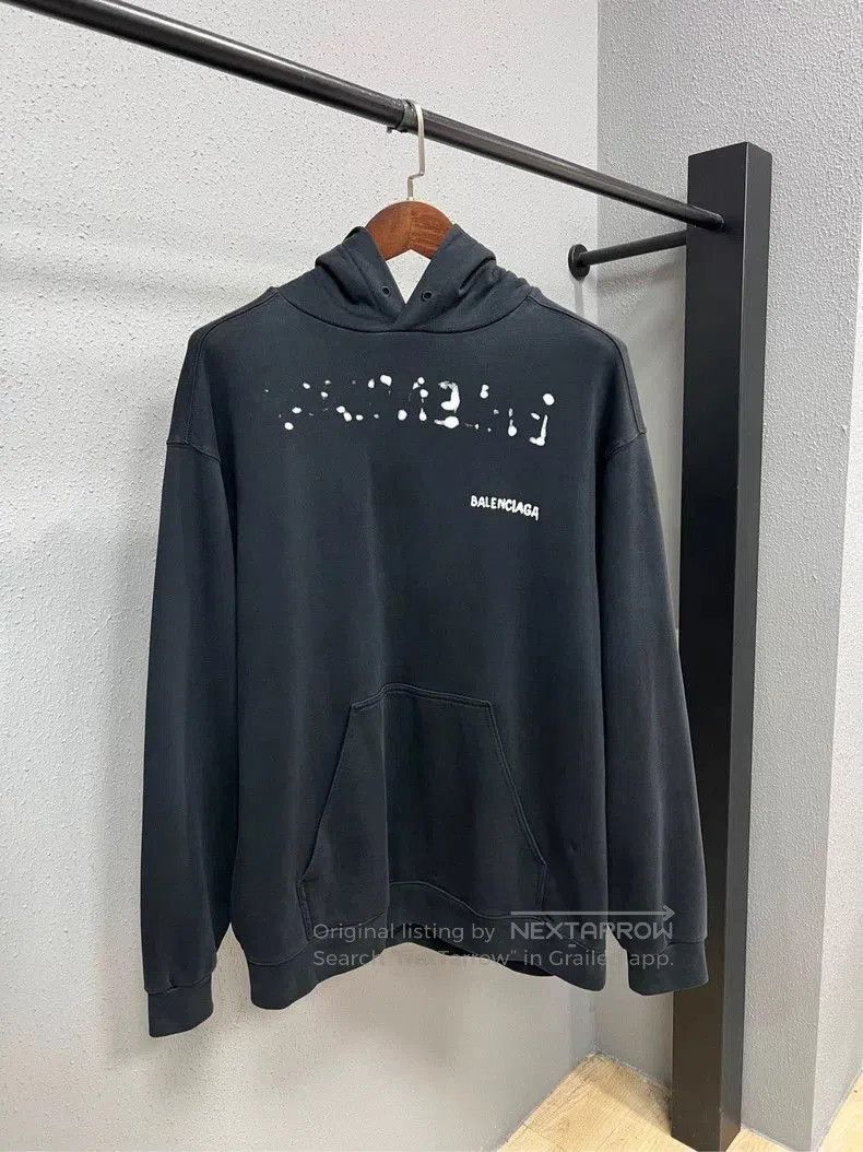 Balenciaga Balenciaga Blurred Graffiti Logo Hoodie. Size US S / EU 44-46 / 1 - 1 Thumbnail