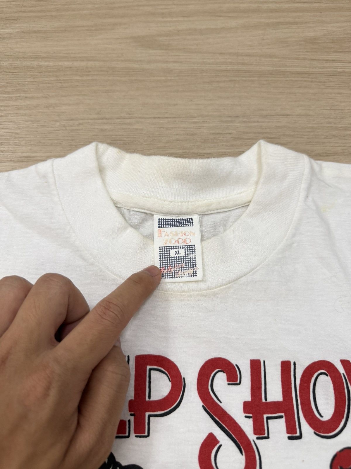 Other Vintage peep show tee Size US XL / EU 56 / 4 - 2 Thumbnail