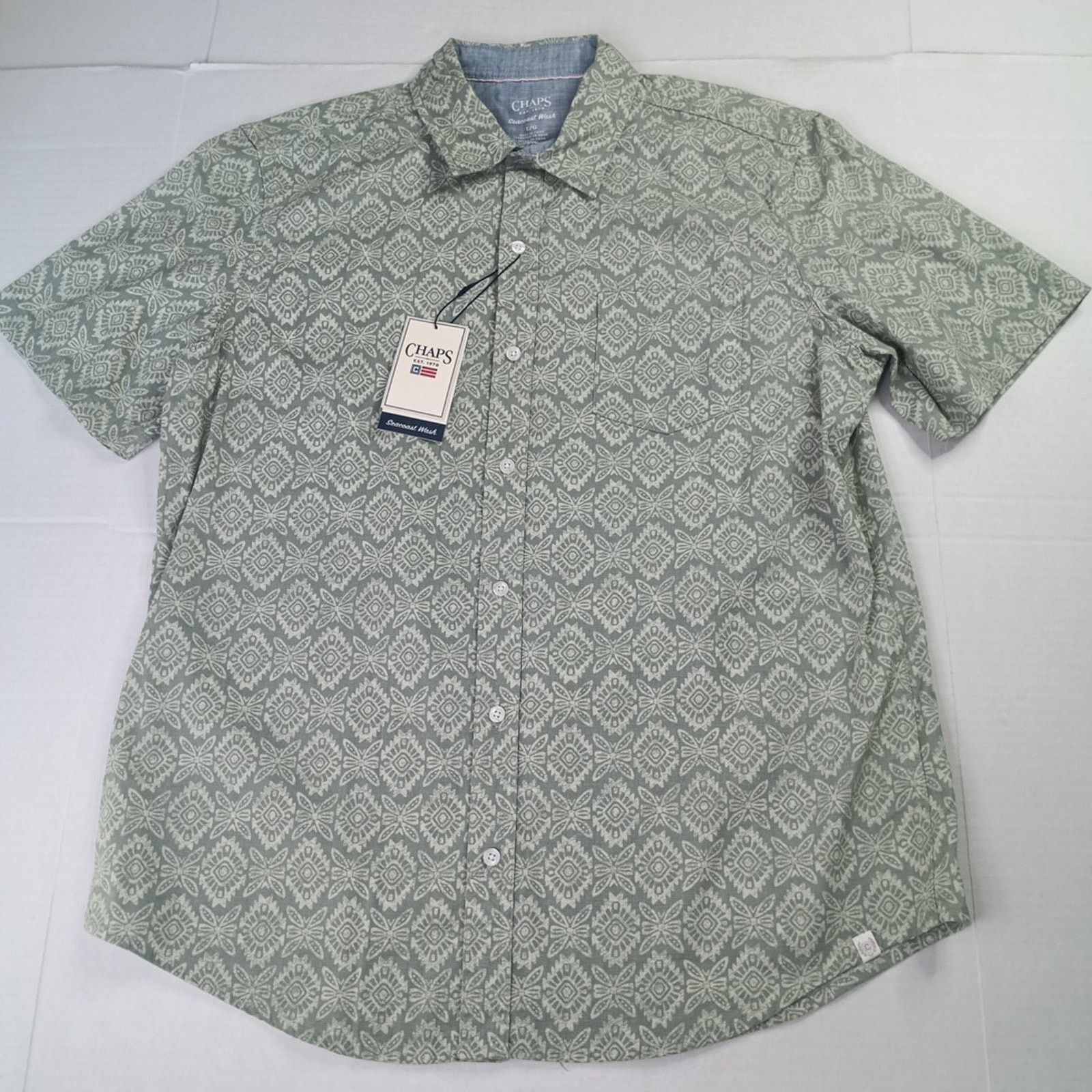 Chaps Chaps Seacoast Chambray Woven Shirt Mens L Green Aztec Print Size US L / EU 52-54 / 3 - 1 Thumbnail