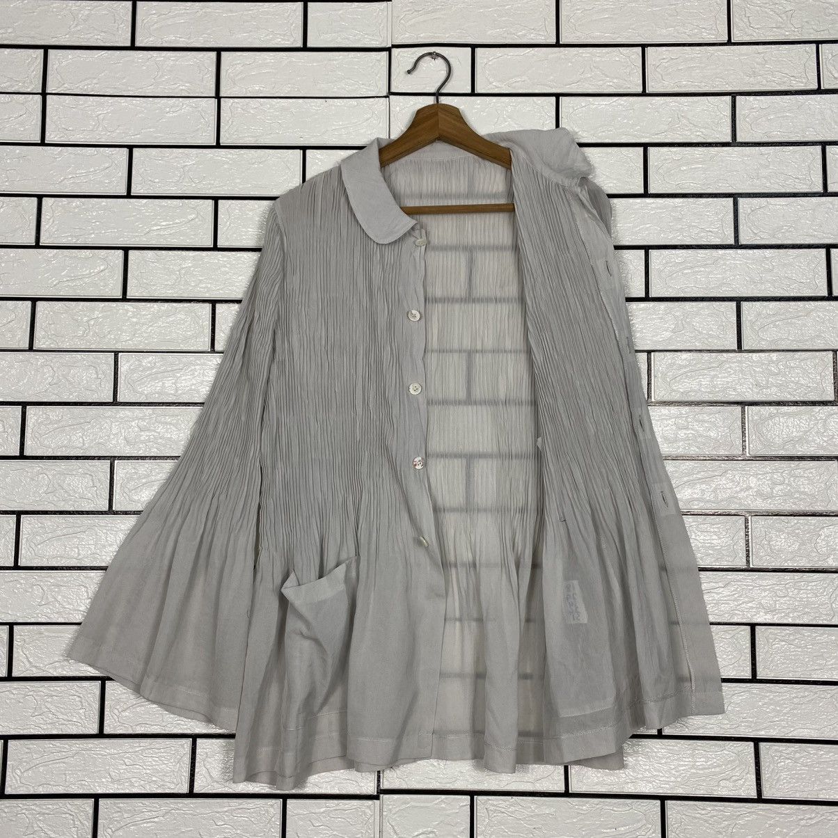Comme des Garcons 🔥VINTAGE TRICOT COMME DES GARCONS PLEATED BUTTON BLOUSE Size M / US 6-8 / IT 42-44 - 21 Thumbnail