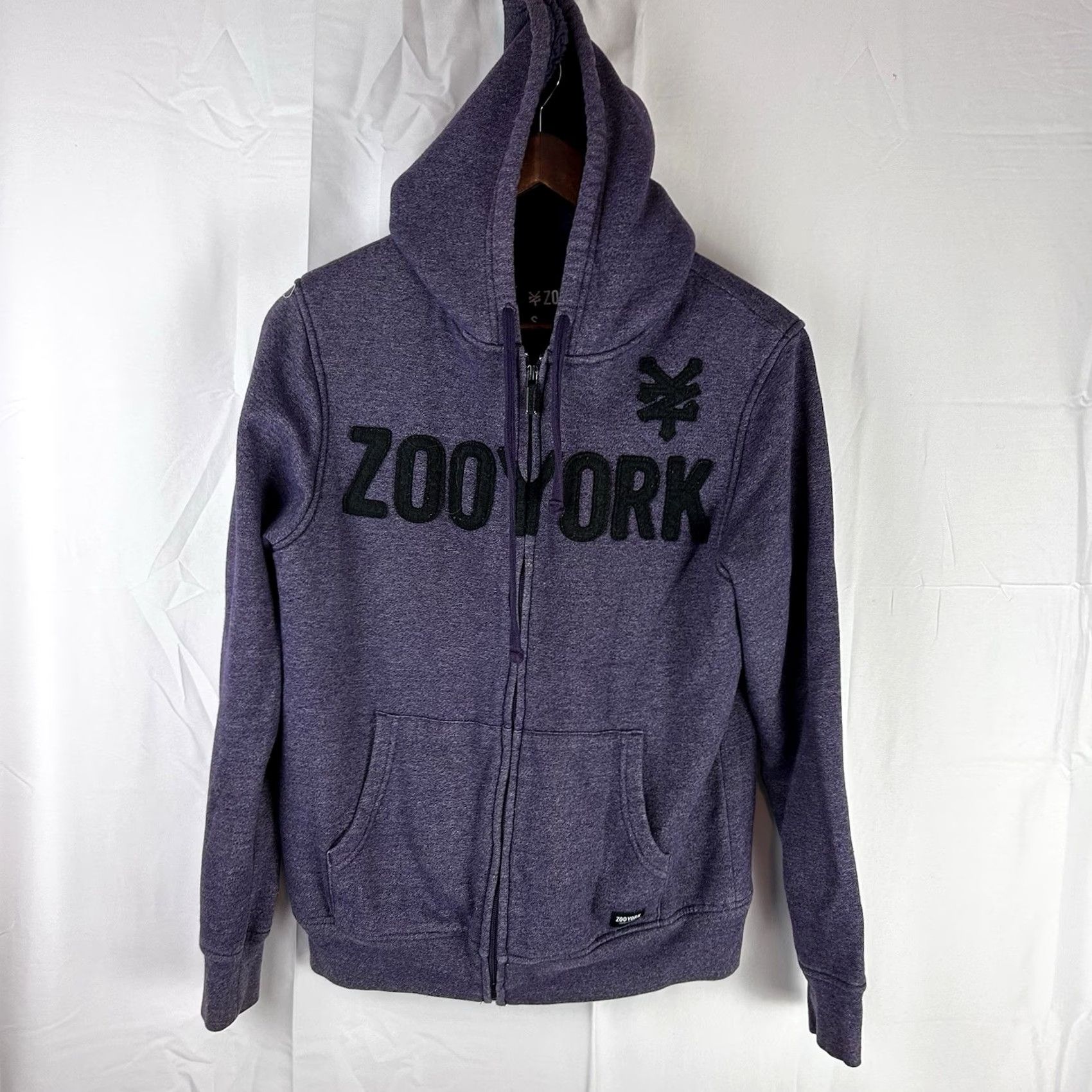 Zoo York VINTAGE ZooYork Purple Hoodie With Sherpa Inside Men S Zip Hoodie Purple Skate Street Y2K Flaw, Pre-owned, Fair Size US S / EU 44-46 / 1 - 2 Thumbnail