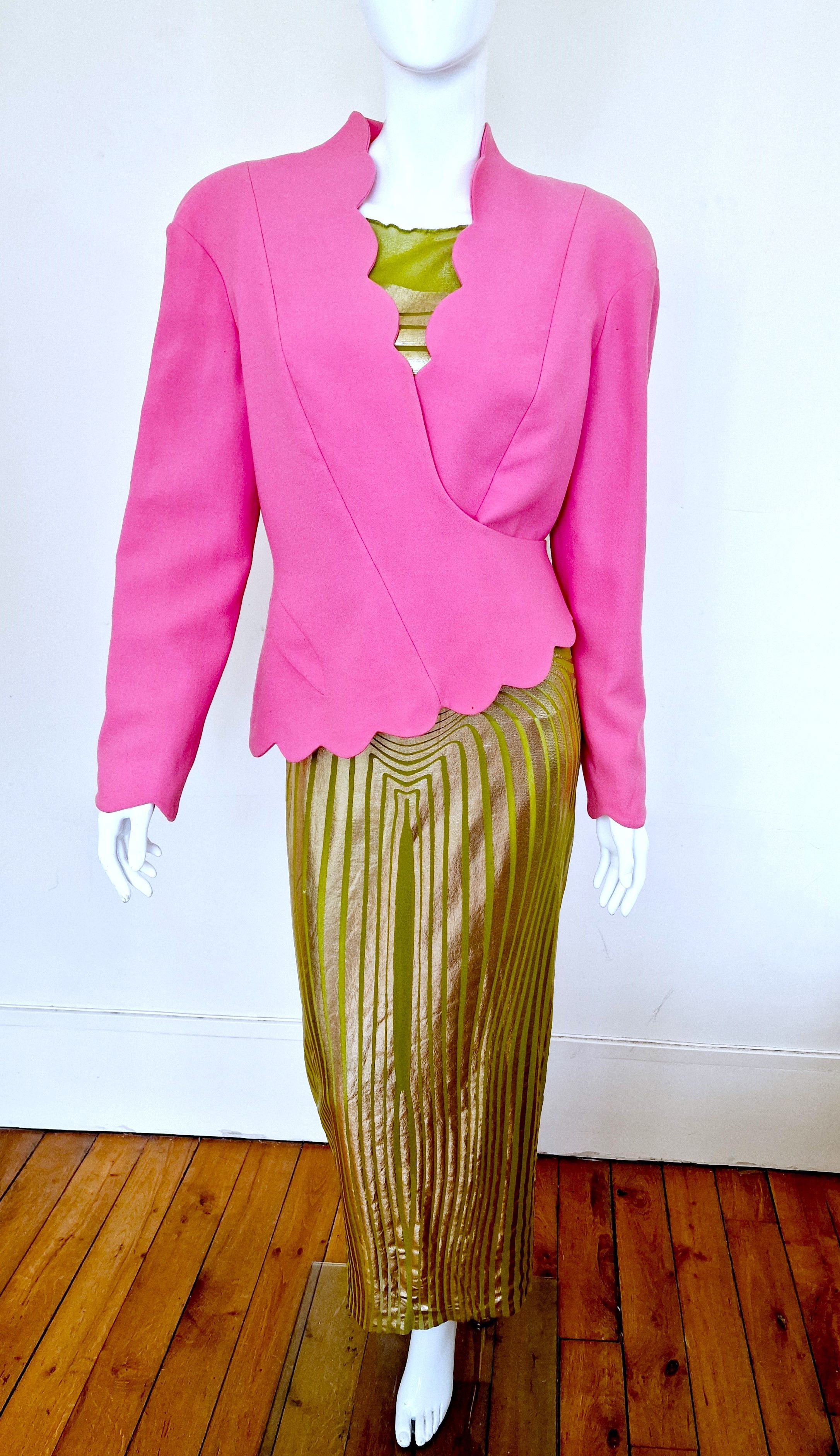 Thierry Mugler Thierry Mugler Asymmetrical Pink Rose Wrapped Large Jacket Size L / US 10 / IT 46 - 1 Thumbnail