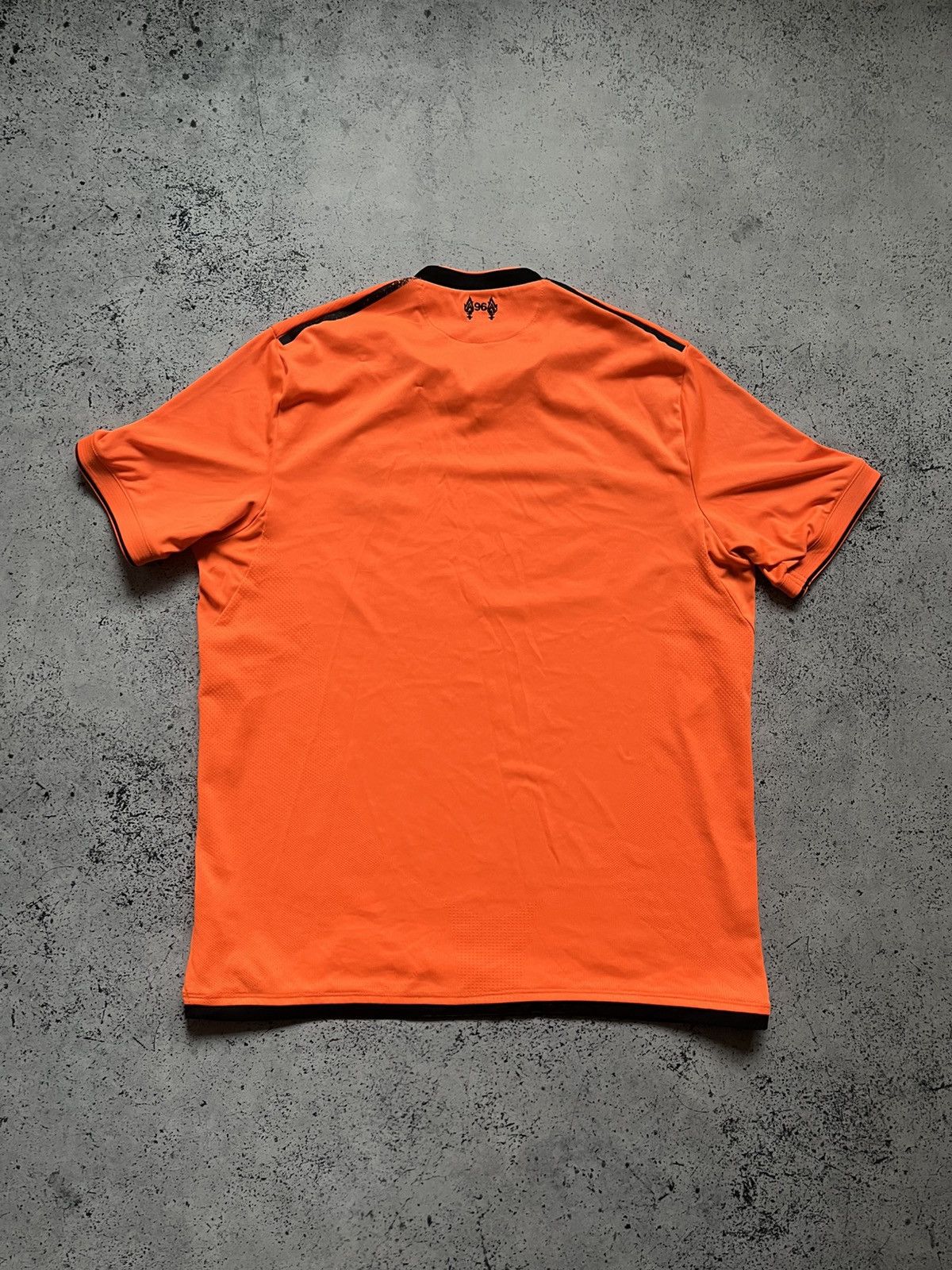 New Balance Vintage Liverpool New Balance Third Football Soccer Jersey Size US M / EU 48-50 / 2 - 9 Thumbnail