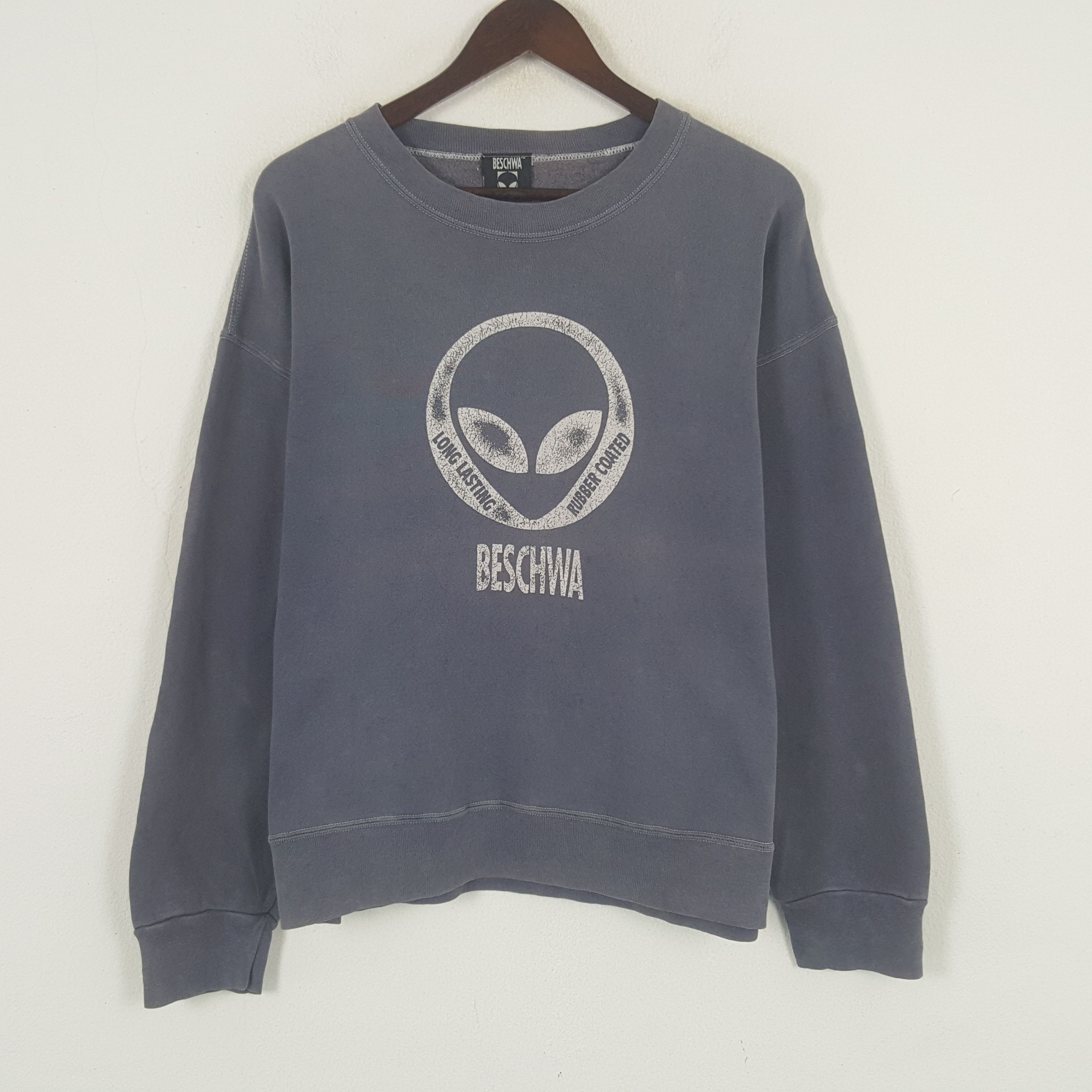 Vintage Vintage Beschwa Alien Sweatshirt Size US XL / EU 56 / 4 - 1 Thumbnail