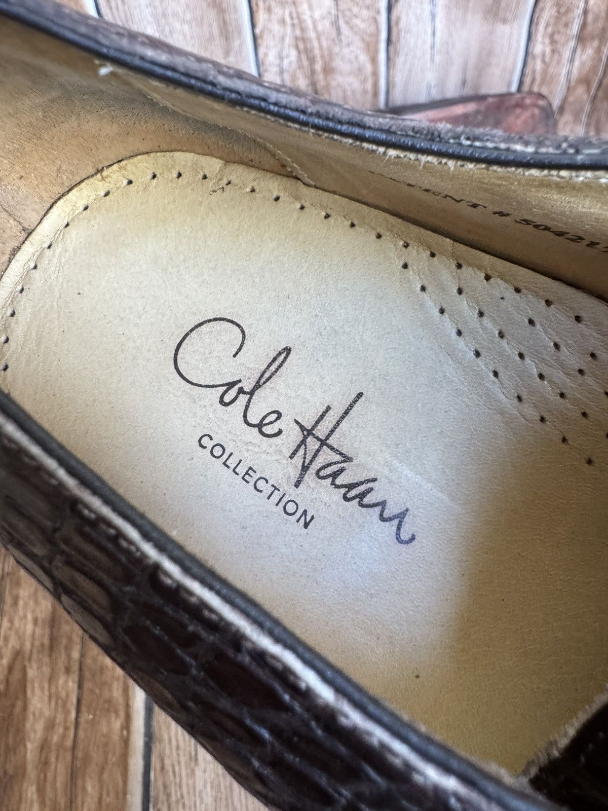 Cole Haan Genuine crocodile leather dress shoe Size US 12 / EU 45 - 8 Thumbnail
