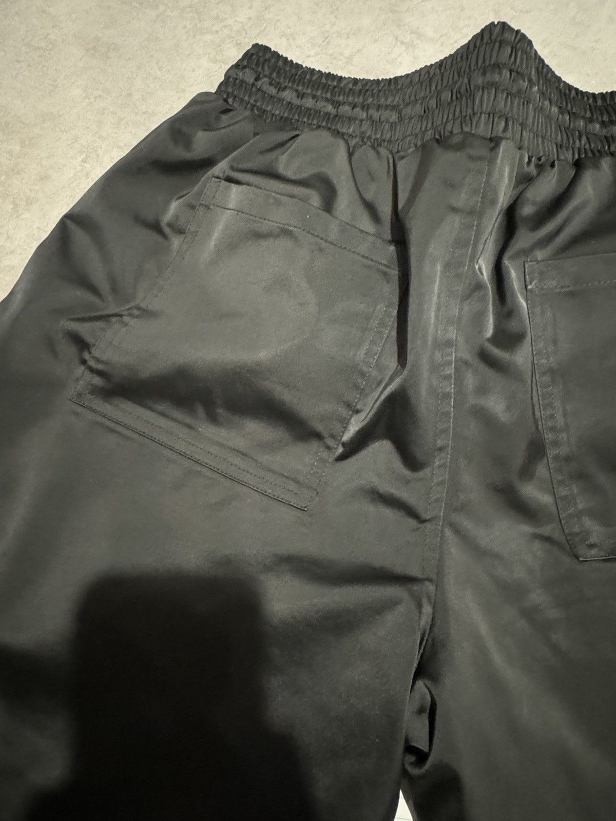 Arno De France Arno De France Black silk short cargo short Size US 34 / EU 50 - 4 Thumbnail