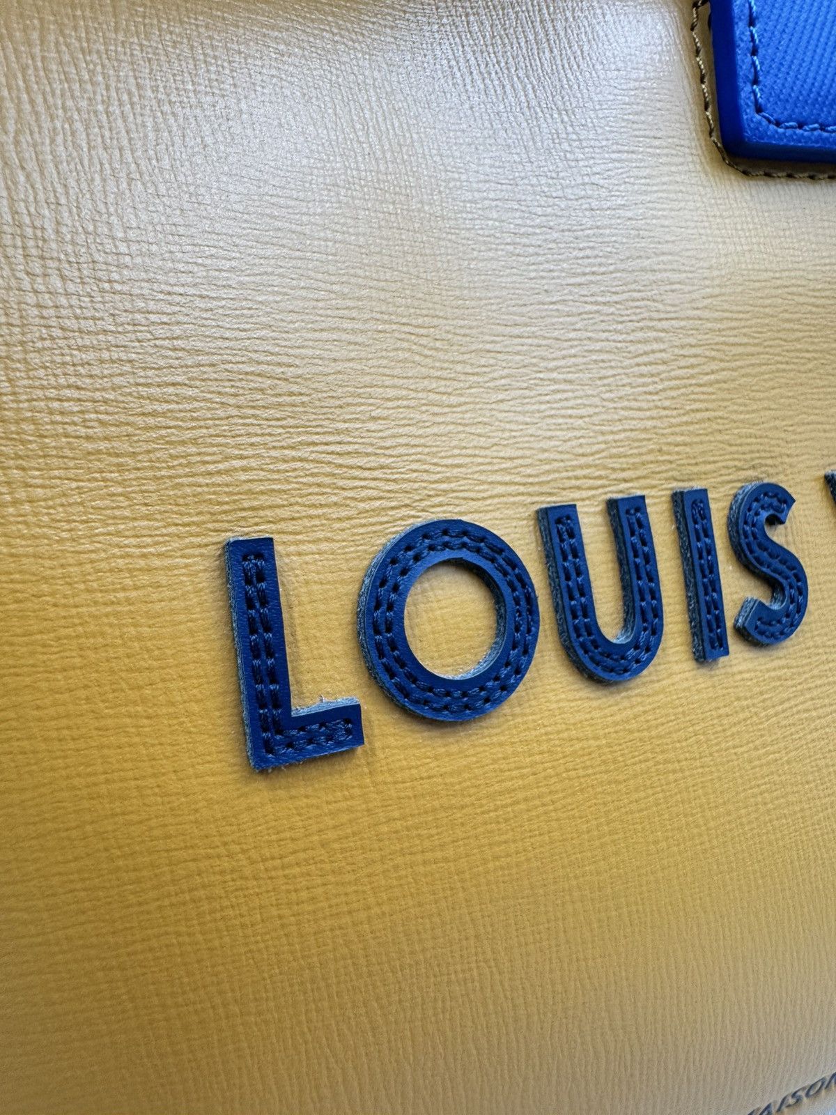 Louis Vuitton Louis Vuitton Sandwich Bag Safran Size 32 - 12 Thumbnail