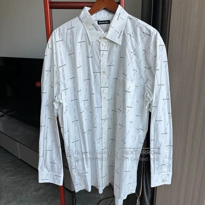 Balenciaga size 42 All-over print shirt jacket