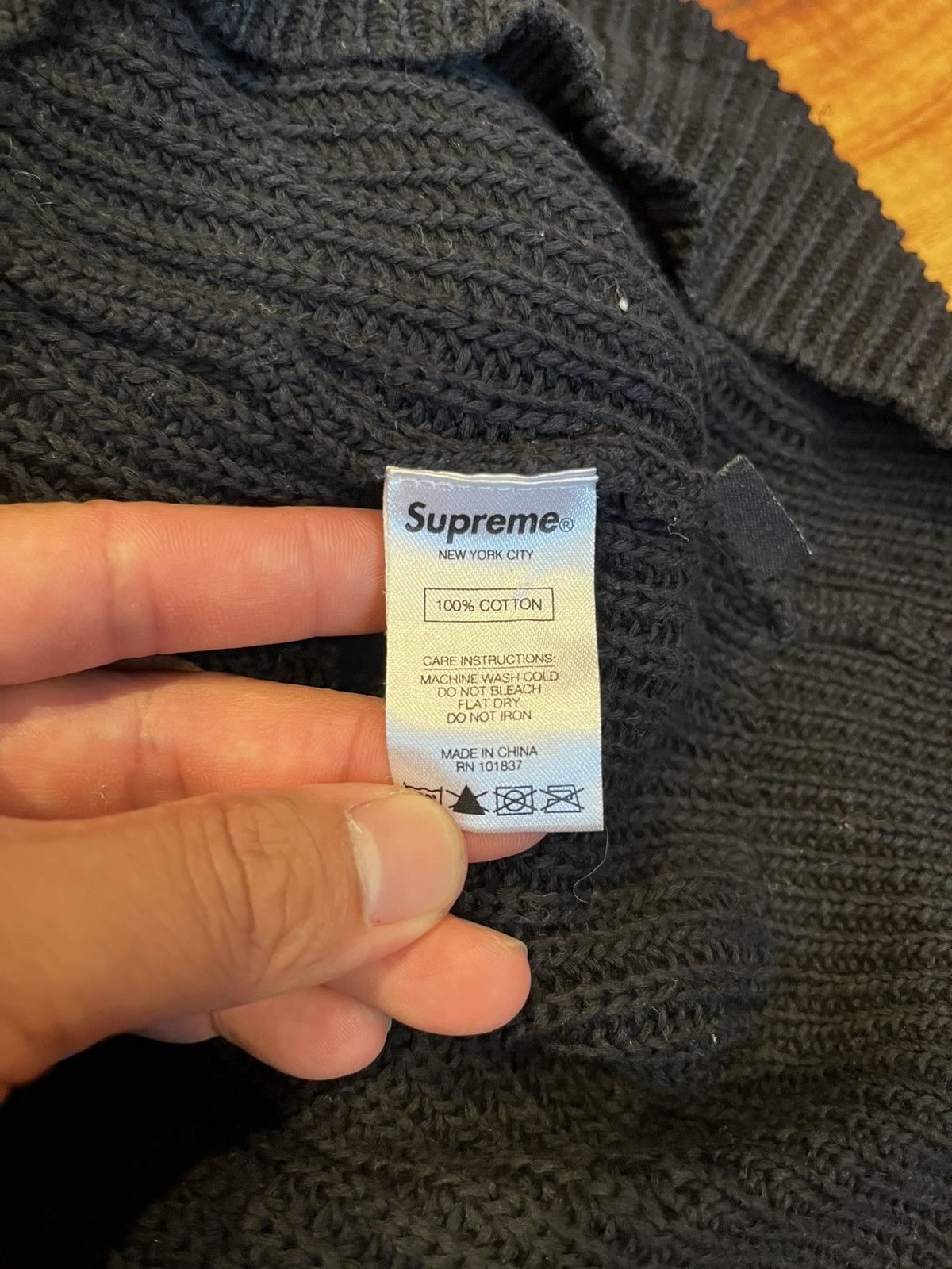 Comme des Garcons SHIRT × Supreme SUPREME CDG SWEATER Size US M / EU 48-50 / 2 - 4 Thumbnail