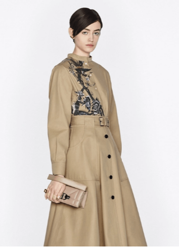 o1w1db10224 Size: OS Pouch With Shoulder StraP in Hazelnut