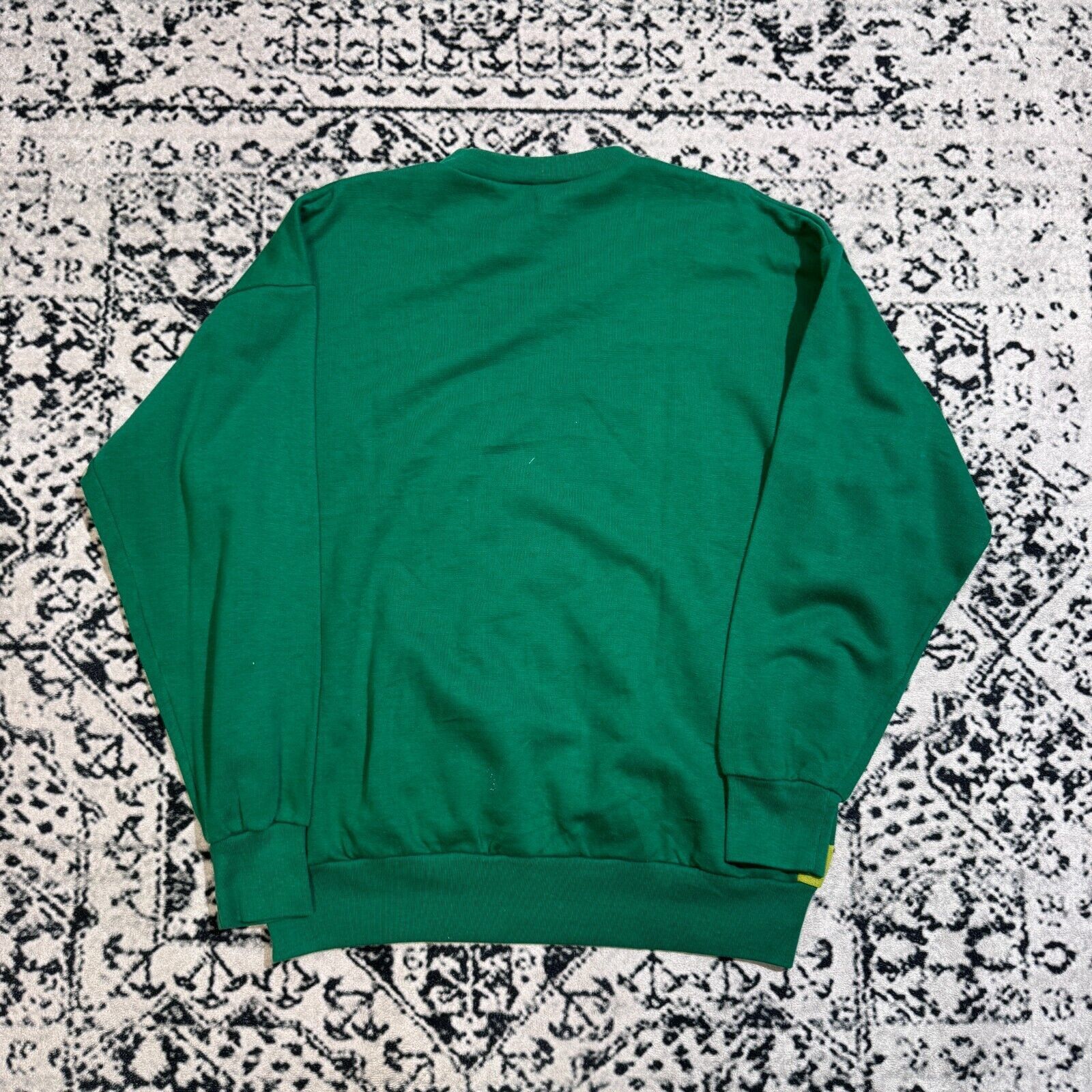 Vintage Vintage American Team Unisex Green Cotton Crewneck Size L Size US L / EU 52-54 / 3 - 11 Thumbnail