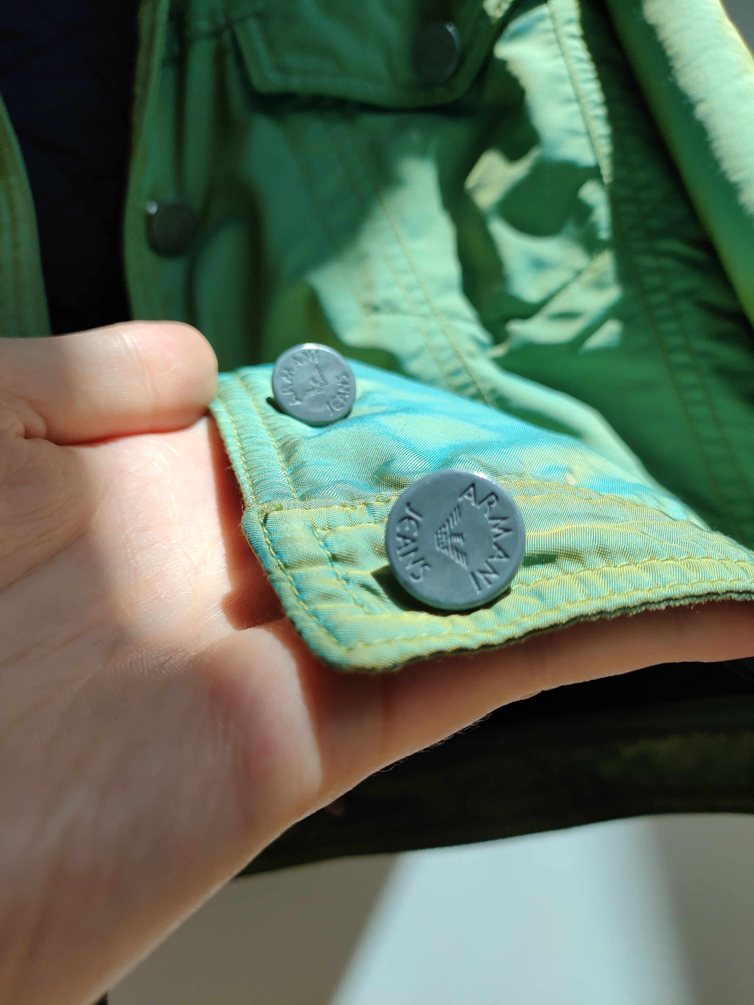 Armani 90s Armani Jeans Green Beetle Shiny Iridescent Jacket Size M / US 6-8 / IT 42-44 - 3 Thumbnail
