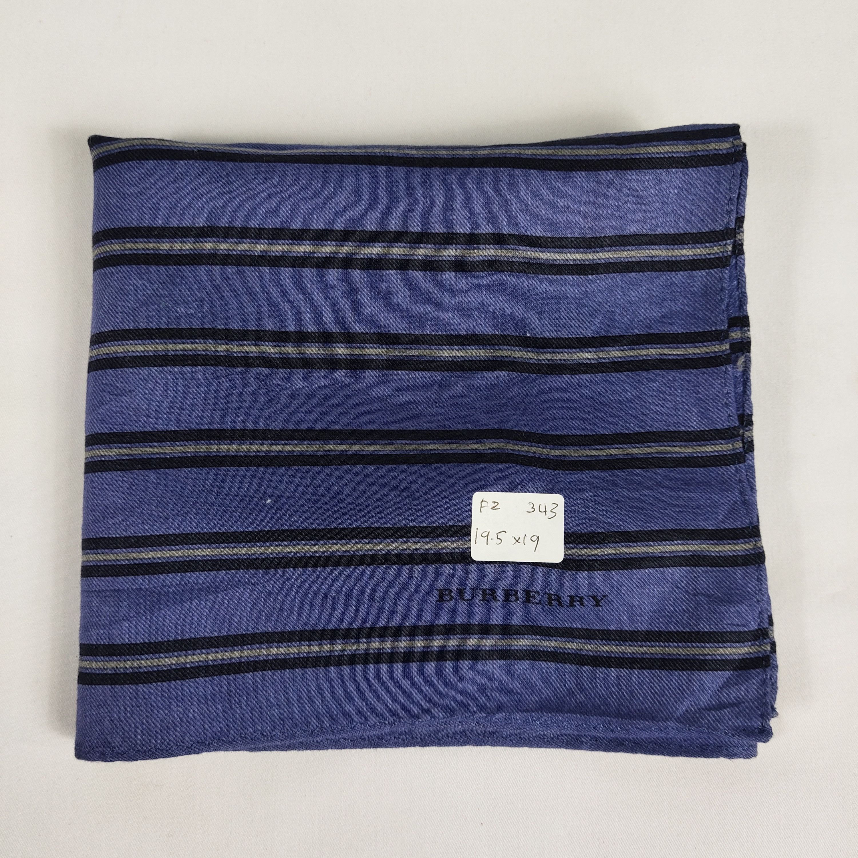 Burberry × Vintage Burberry Handkerchief / Neckerchief / Bandana FZ343 Size ONE SIZE - 2 Thumbnail