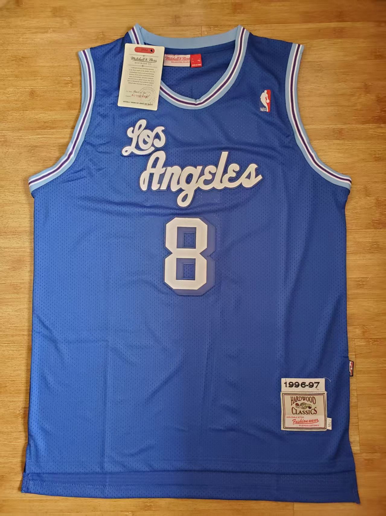 NBA Los Angeles 8 Kobe Bryant Jersey Size US M / EU 48-50 / 2 - 1 Thumbnail