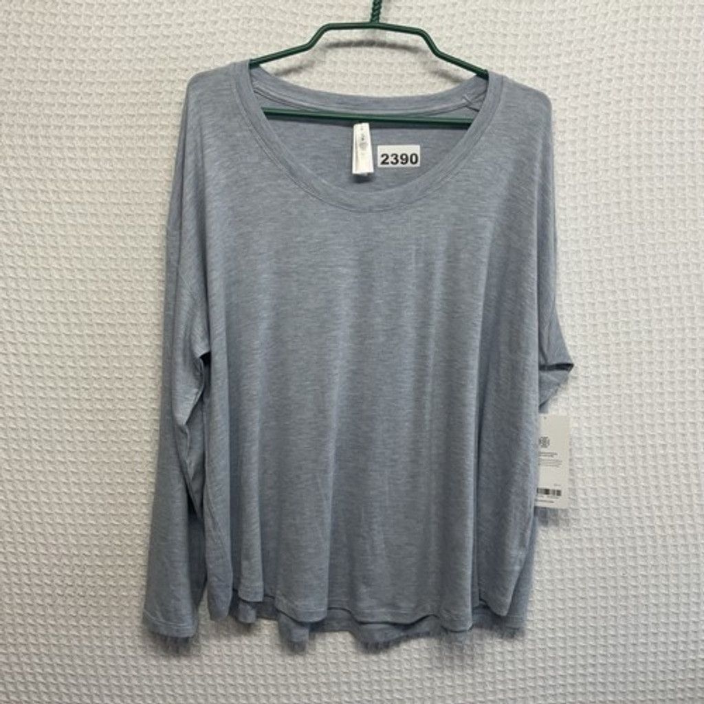 Athleta Athleta Cloudlight Stratus Top Long Sleeve T-Shirt Women 1X Size ONE SIZE - 10 Thumbnail