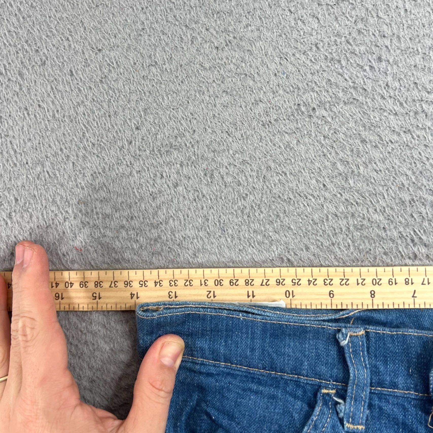 Levi's VINTAGE Levi's Jeans Flared Denim 28x34 Blue Bell Bottom 70s 80s Rock Hippie USA Mens Regular 5-Pocket Spring Summer Fall Winter Mid Rise Button Zip Size US 28 / EU 44 - 5 Thumbnail