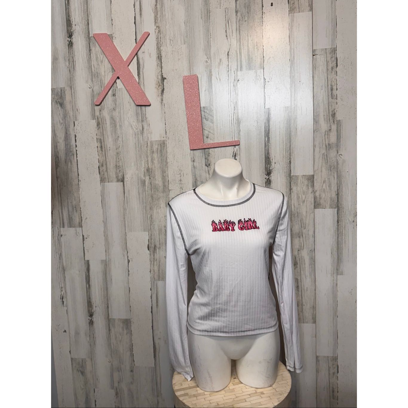 rue21 Rue21 White Long Sleeve Ribbed “Baby Girl” Graphic Top Size Size XL / US 12-14 / IT 48-50 - 1 Thumbnail
