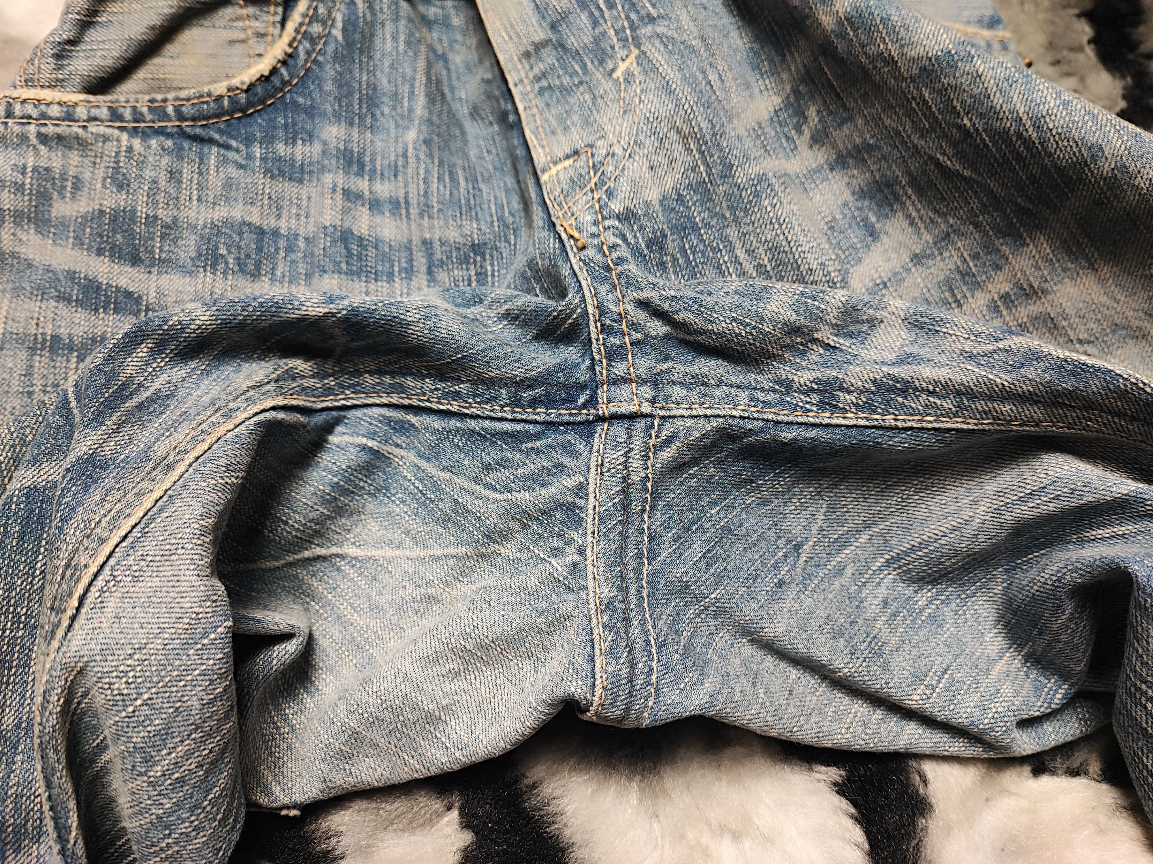 Edwin Edwin 503 Blue Trip Japan Distressed Jeans Size US 31 - 16 Thumbnail