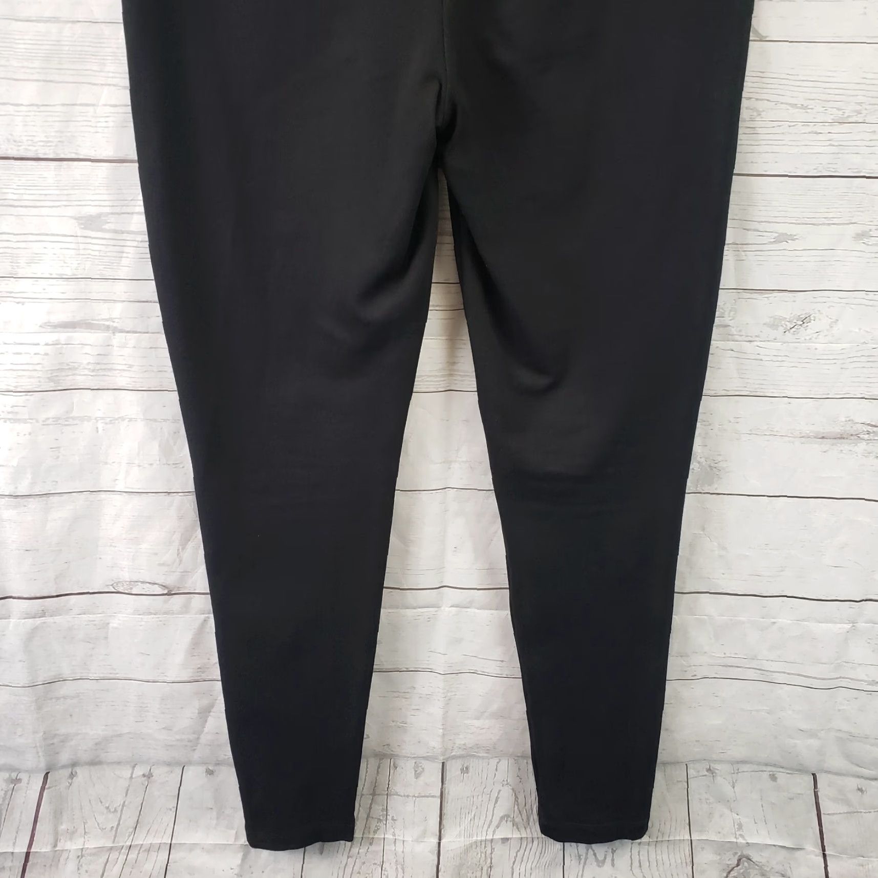 Vintage Chico's Fabulously Slimming Womens Skinny Pants Pull On High Rise Sz 8 Black Size 30" / US 8 / IT 44 - 5 Thumbnail