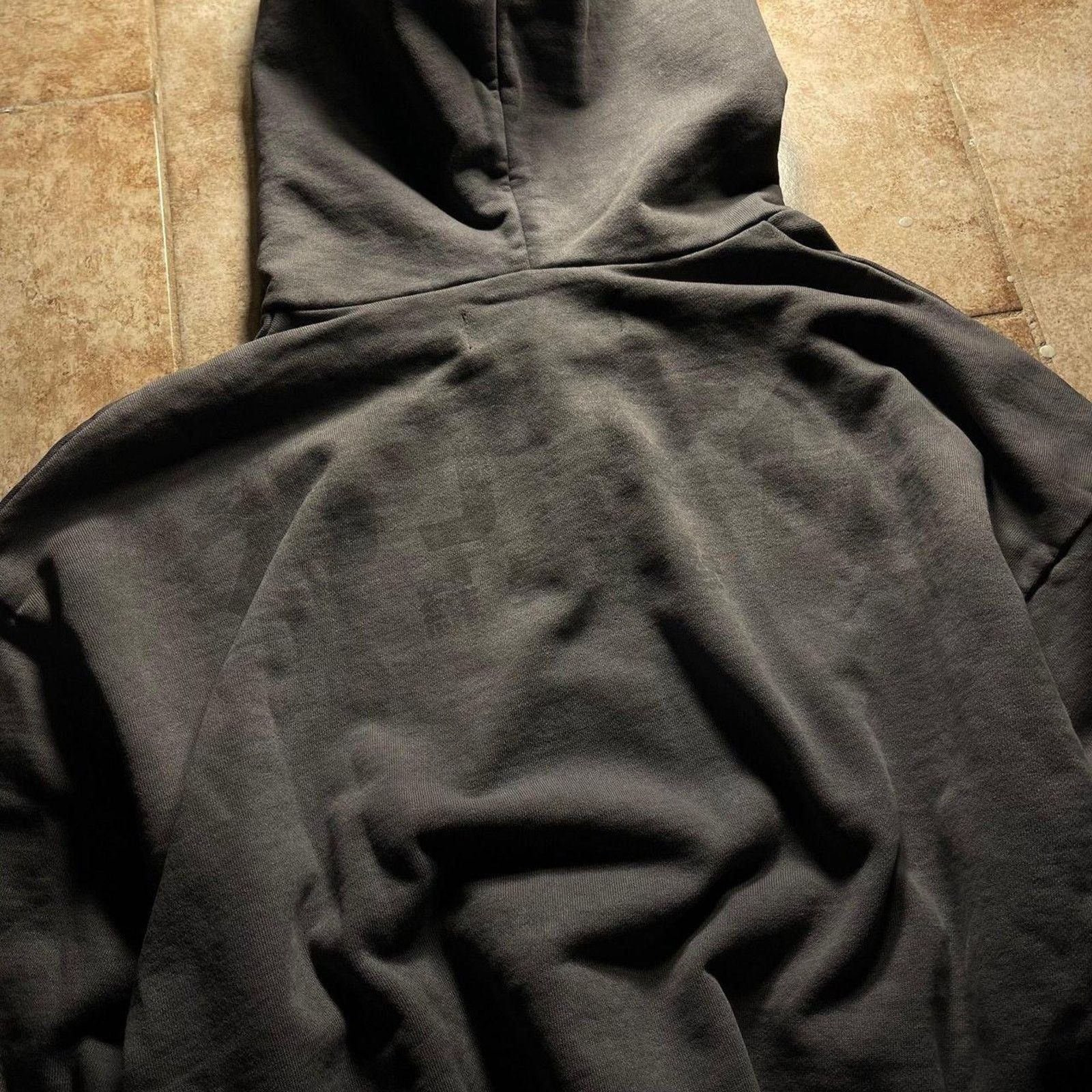Japanese Brand Japanese Brand Vintage Faded Grey War Hoodie size S Size US M / EU 48-50 / 2 - 9 Thumbnail