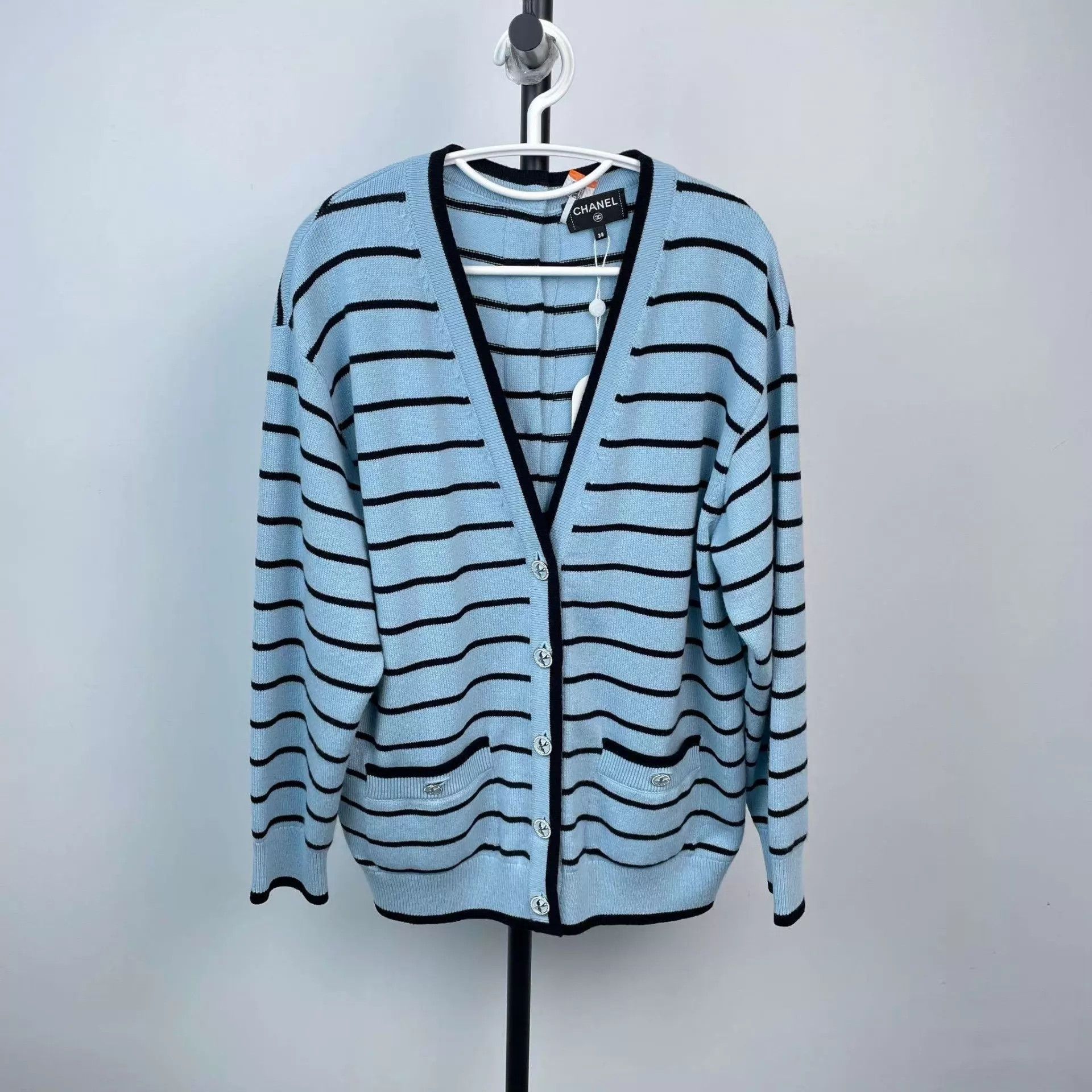 Chanel CHANEL Women's Cashmere Blue Striped Cardigan 38 Size S / US 4 / IT 40 - 1 Thumbnail