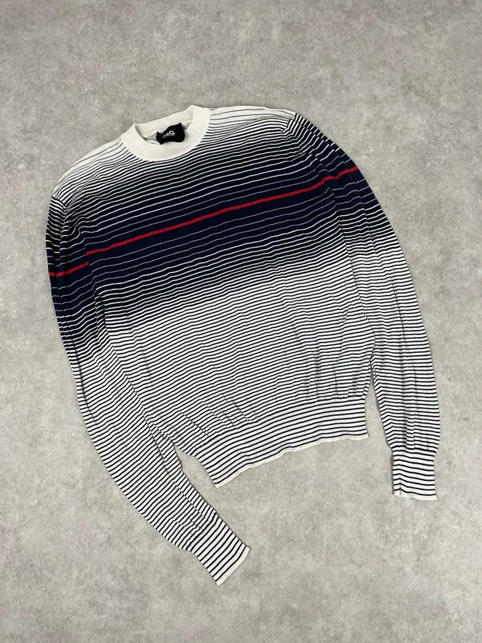 Dolce & Gabbana 2000s Dolce & Gabbana Navy & White Gradient Striped Sweater Size US S / EU 44-46 / 1 - 5 Thumbnail