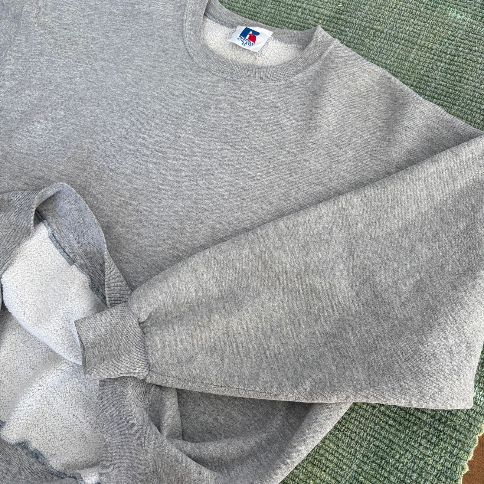 Russell Athletic Vintage 1980s blank gray Russell Athletic sweatshirt size XL Size US XL / EU 56 / 4 - 6 Thumbnail