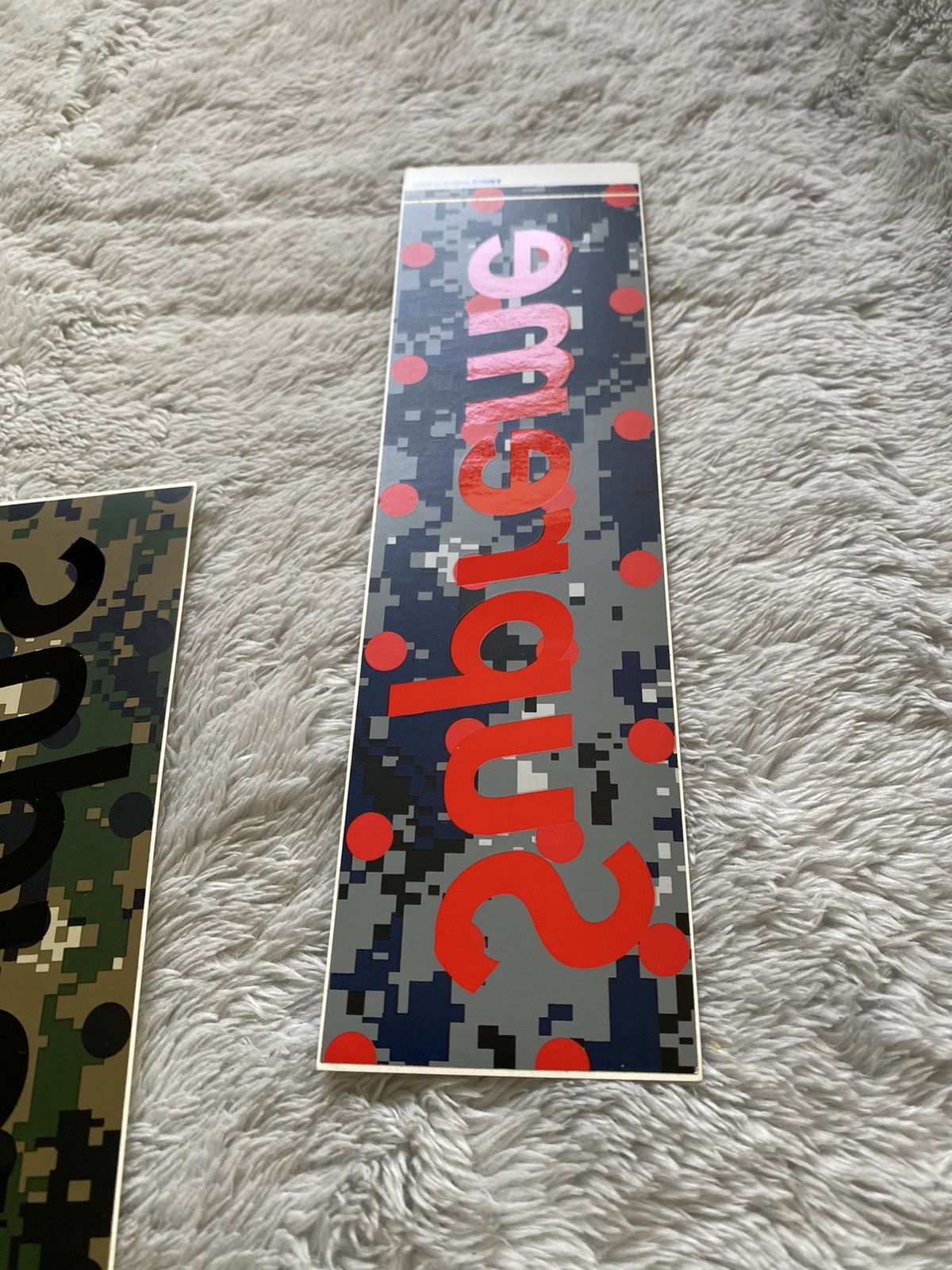 Comme des Garcons × Supreme Supreme x Comme Des Garçons camo polka dot box logo stickers Size ONE SIZE - 5 Thumbnail