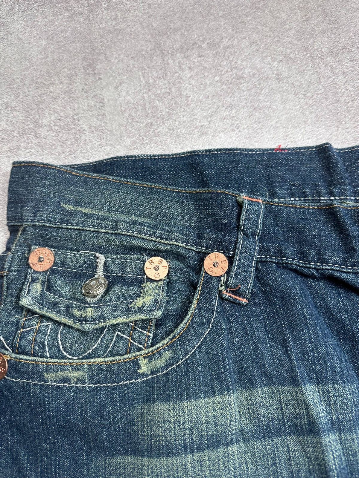 True Religion Vintage True Religion Y2K Embroidery Baggy Shorts Rare 42 Size US 40 / EU 56 - 6 Thumbnail