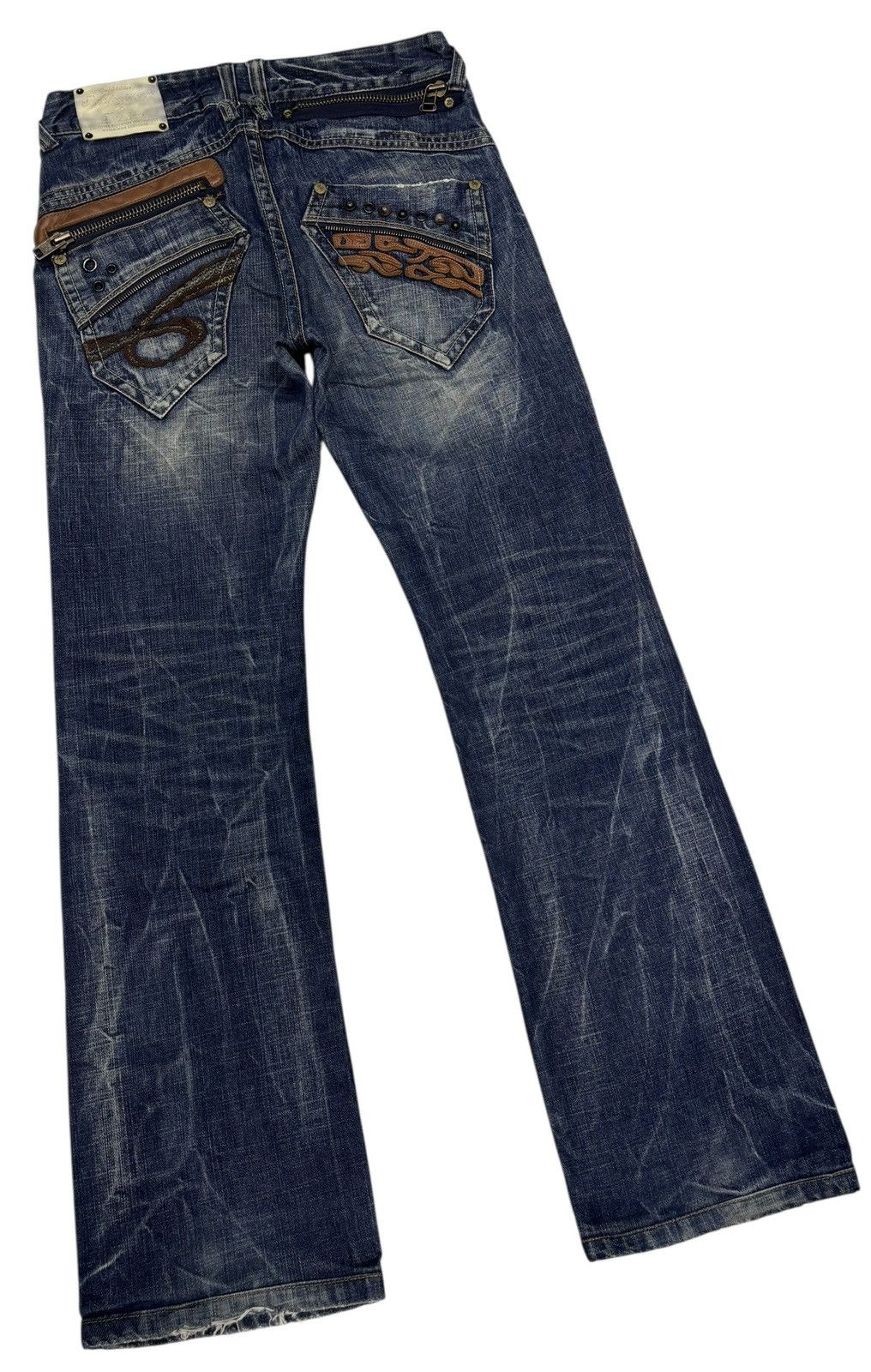 If Six Was Nine RED PEPPER FLARED JEANS DISTRESSED DENIM Size US 30 / EU 46 - 4 Thumbnail