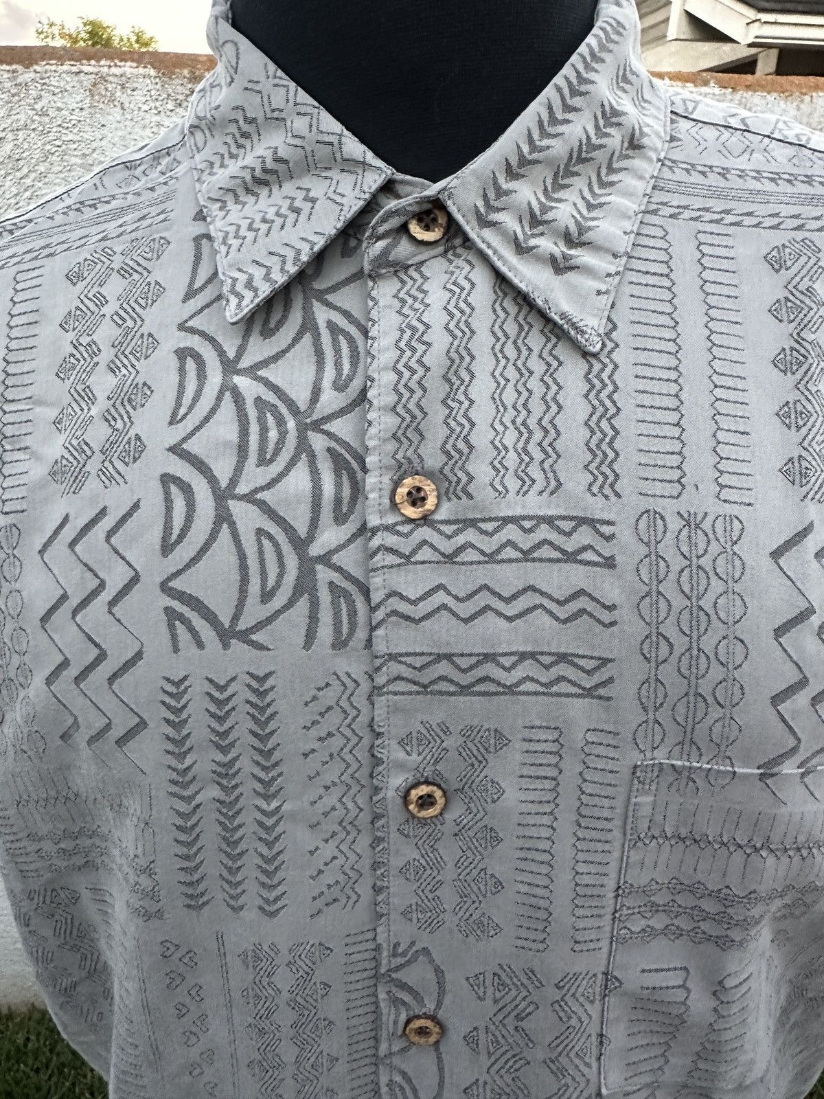 Other PreOwned Kahala Hawaiian Print Gray Men's Large Full Button Size US L / EU 52-54 / 3 - 3 Thumbnail