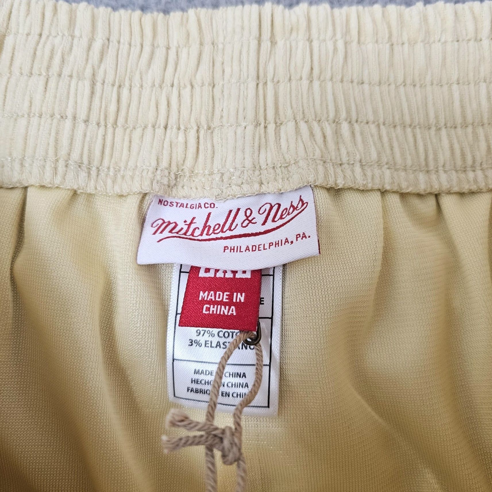 Mitchell & Ness Mitchell & Ness Fred Segal Pants Mens 2XL Cream Corduroy Side Stripe Joggers Size US 39 - 6 Thumbnail