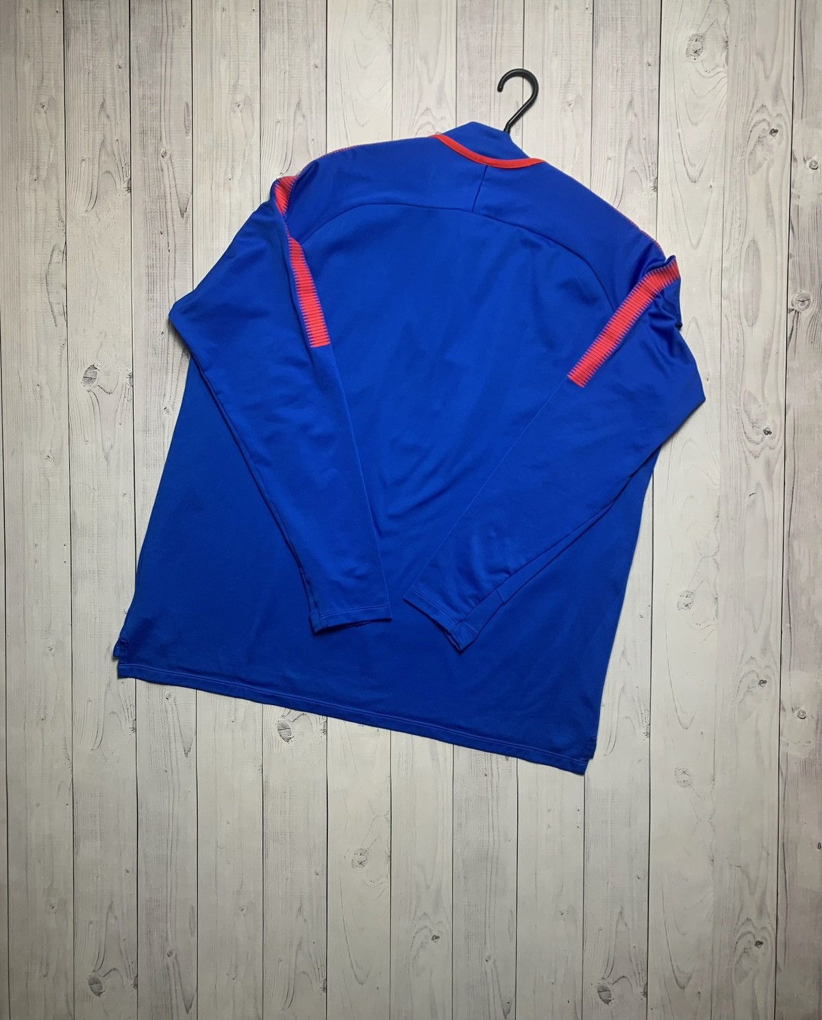 Vintage Vintage Nike Paris PSG soccer sweatshirt size XXL blue Size US XXL / EU 58 / 5 - 6 Thumbnail