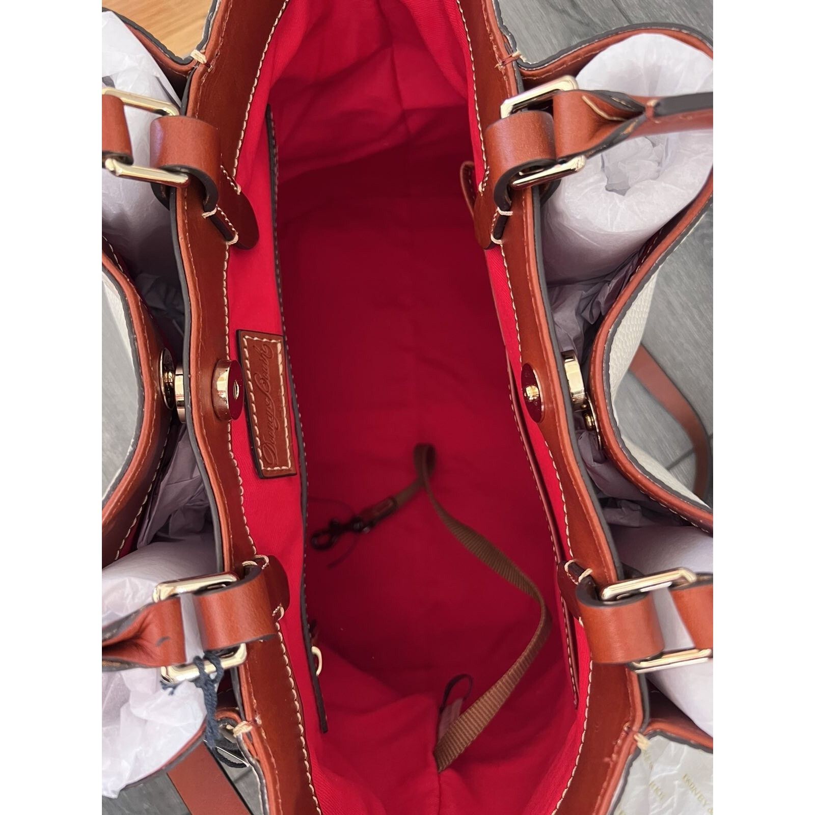 Dooney & Bourke Dooney & Bourke Embosed Lizard Large Barlow Bone Bag B000540 Size ONE SIZE - 7 Thumbnail